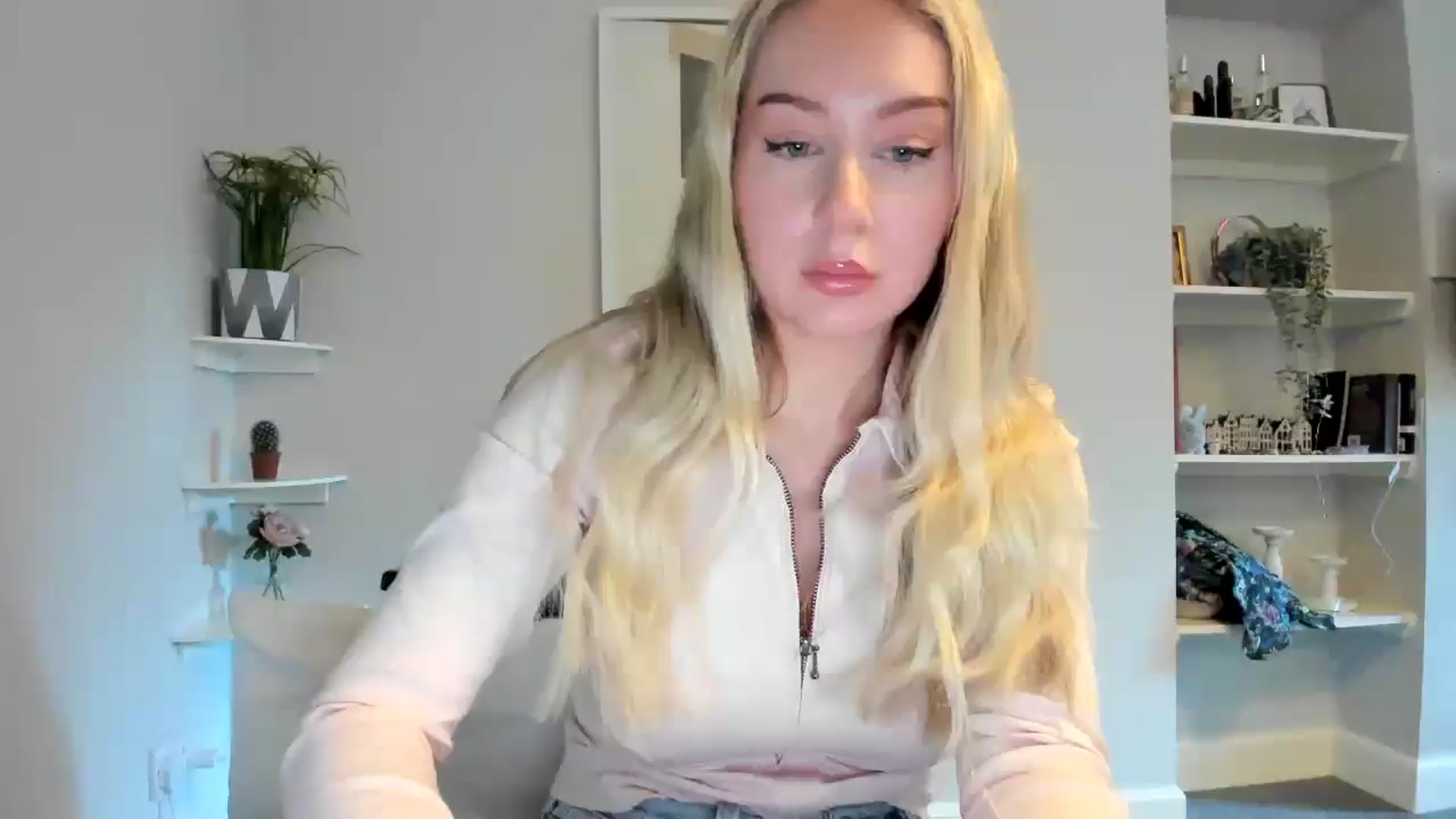 Gallery image thumbnail from Bday_Ava's myfreecams stream on, 01/15/2026, 11:19 image 6 of 20