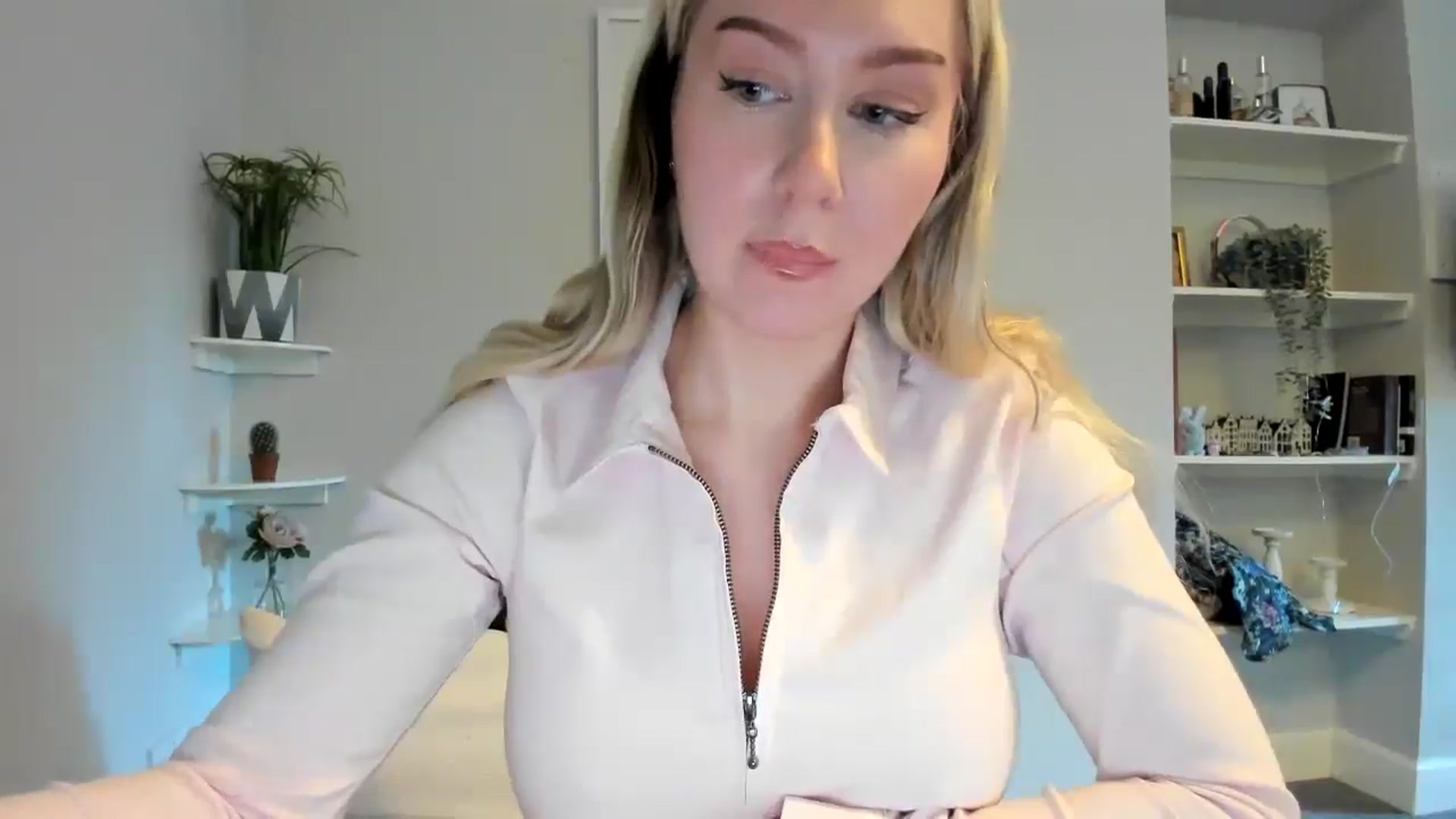 Gallery image thumbnail from Bday_Ava's myfreecams stream on, 01/15/2026, 11:19 image 8 of 20