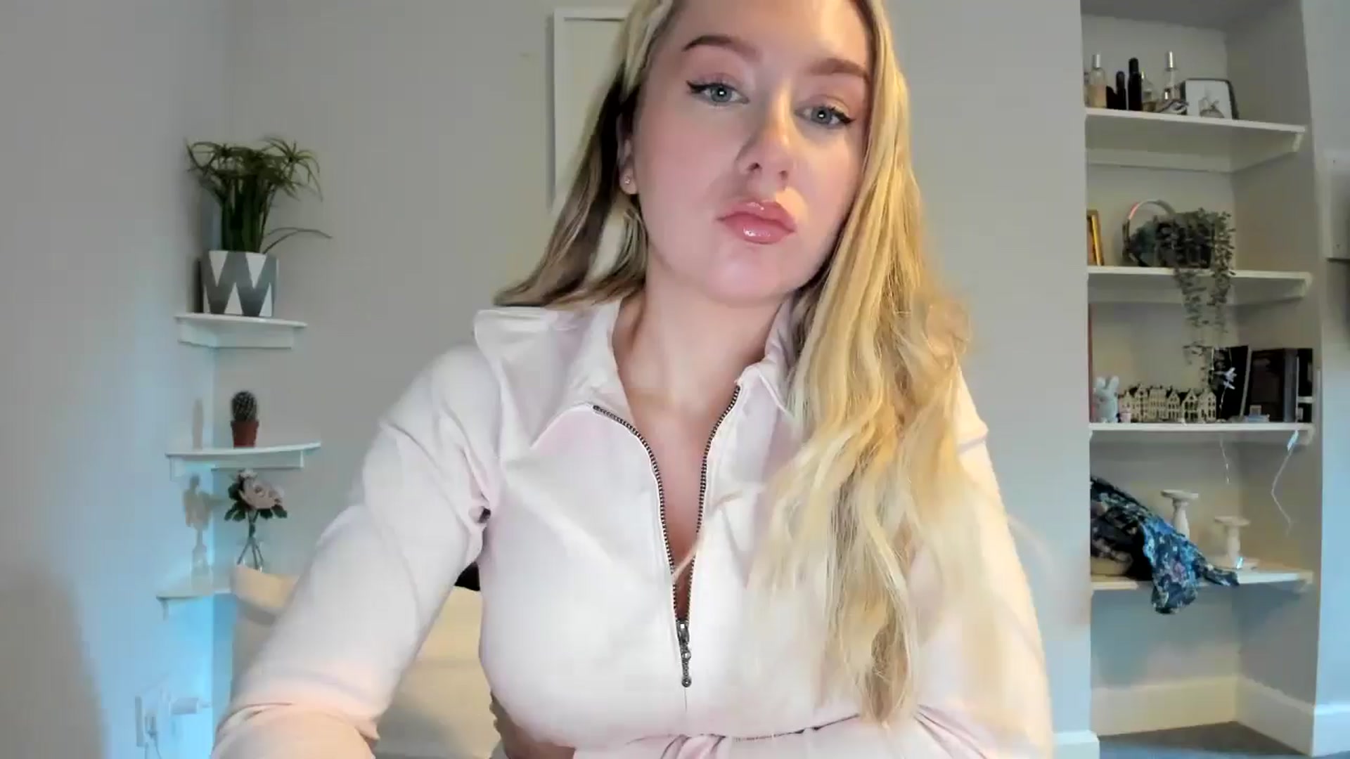 Gallery image thumbnail from Bday_Ava's myfreecams stream on, 01/15/2026, 11:19 image 9 of 20