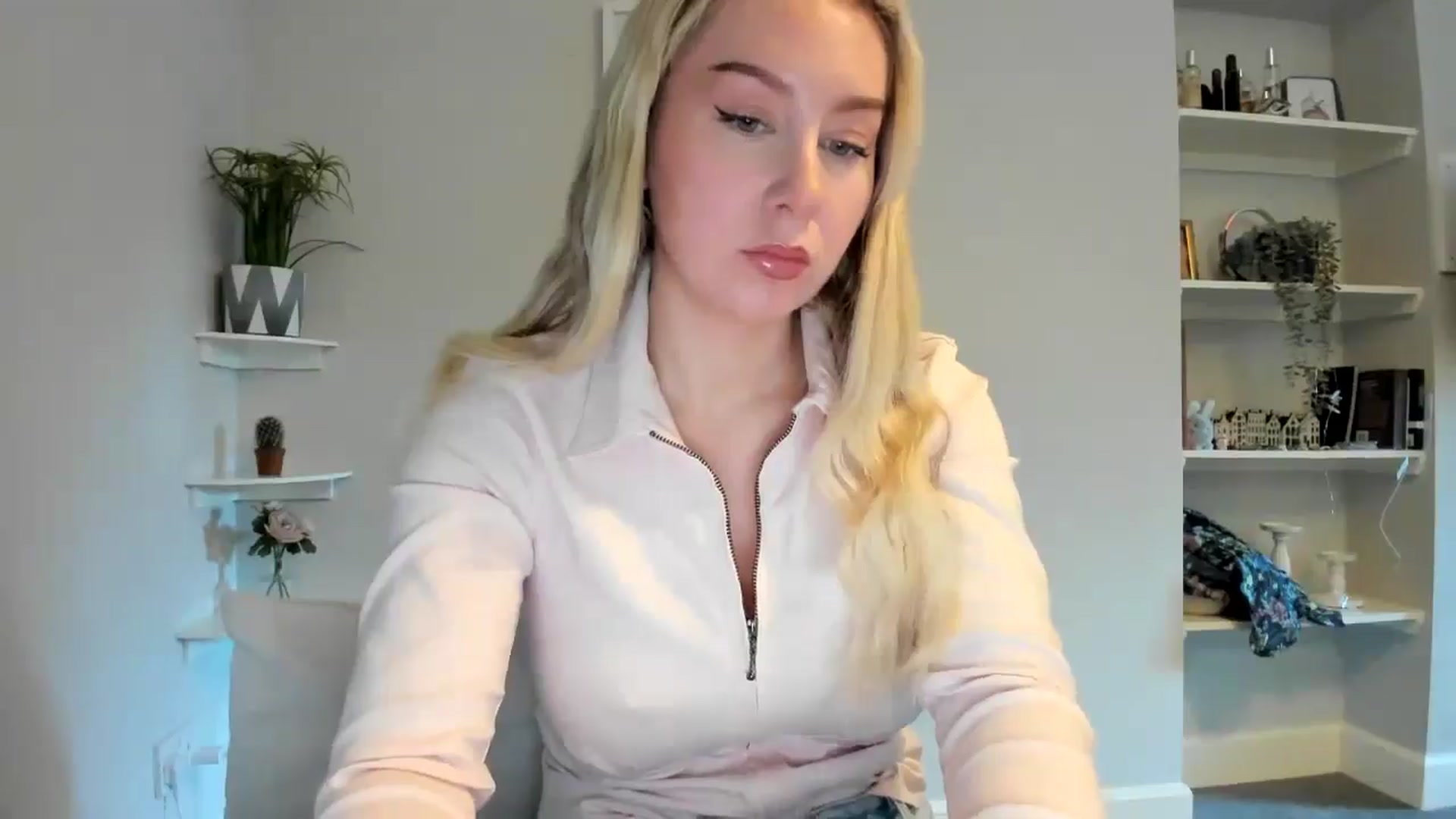 Gallery image thumbnail from Bday_Ava's myfreecams stream on, 01/15/2026, 11:19 image 2 of 20