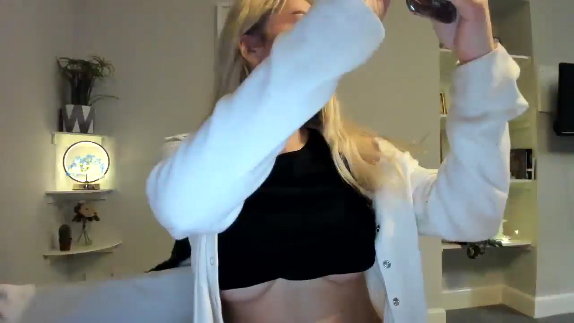 Gallery image thumbnail from Bday_Ava's myfreecams stream on, 01/16/2026, 17:22 image 19 of 20
