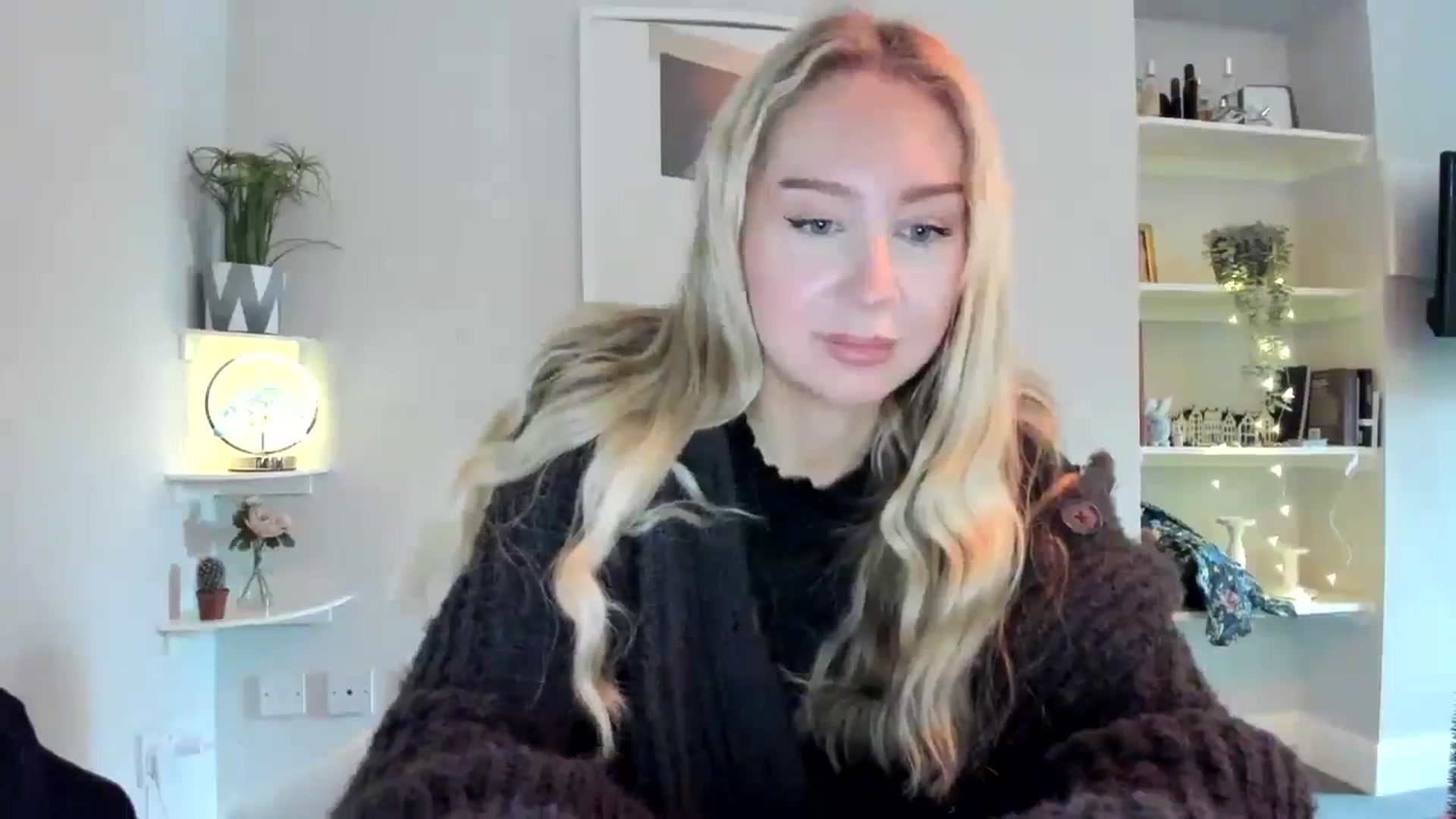 Gallery image thumbnail from Bday_Ava's myfreecams stream on, 01/17/2026, 11:59 image 19 of 20