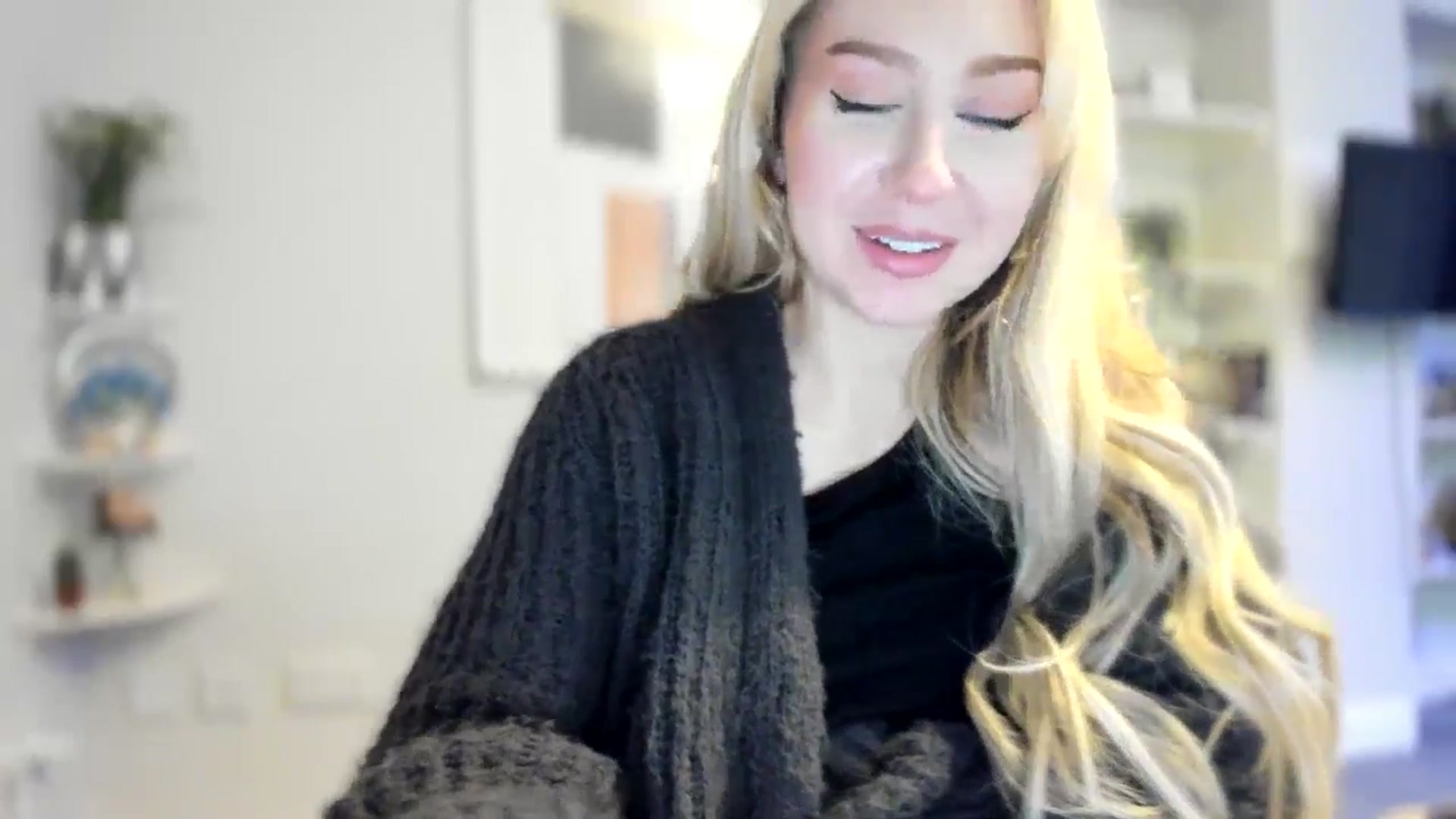 Gallery image thumbnail from Bday_Ava's myfreecams stream on, 01/20/2026, 18:25 image 4 of 20