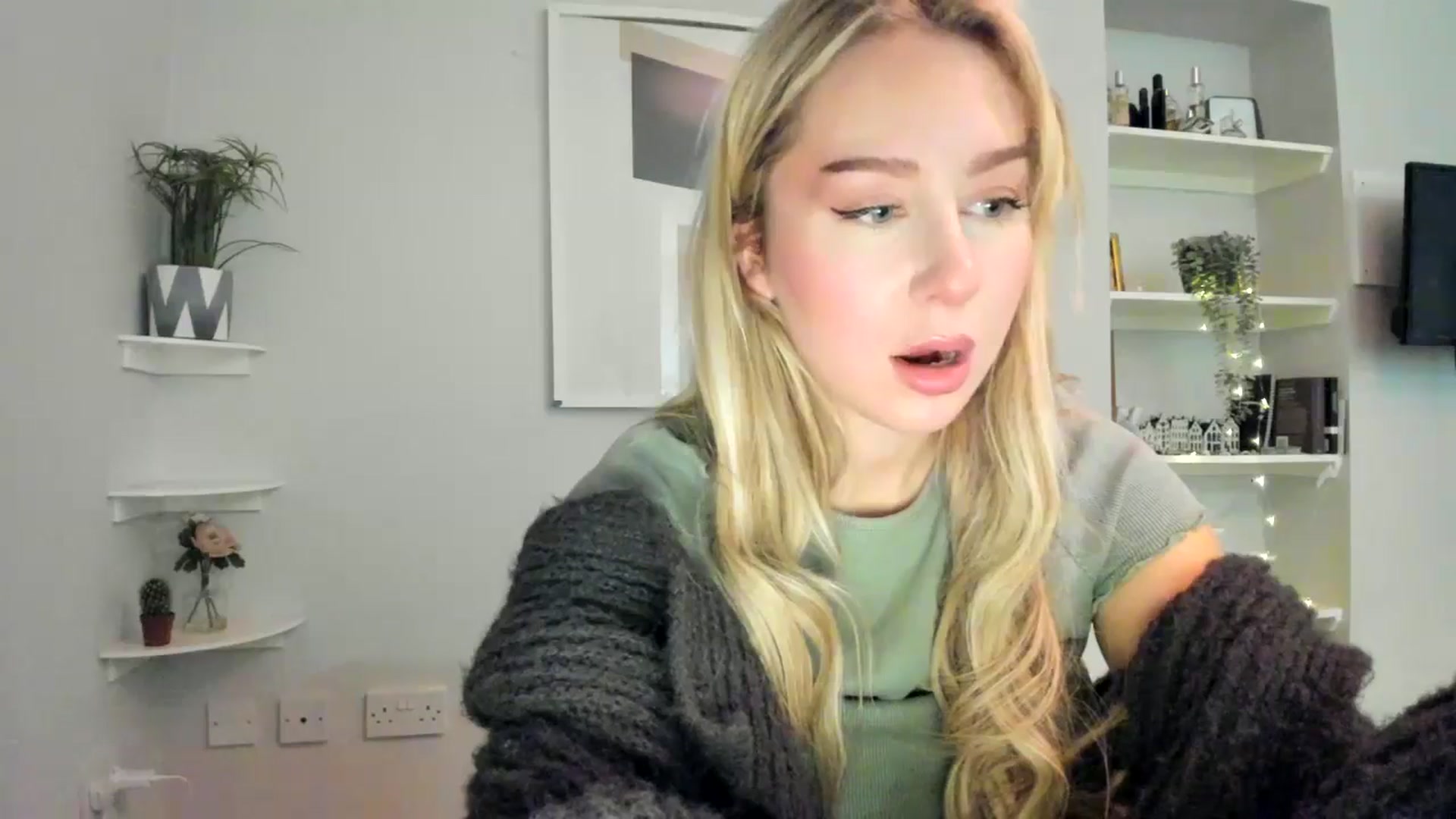 Gallery image thumbnail from Bday_Ava's myfreecams stream on, 01/21/2026, 17:09 image 3 of 20