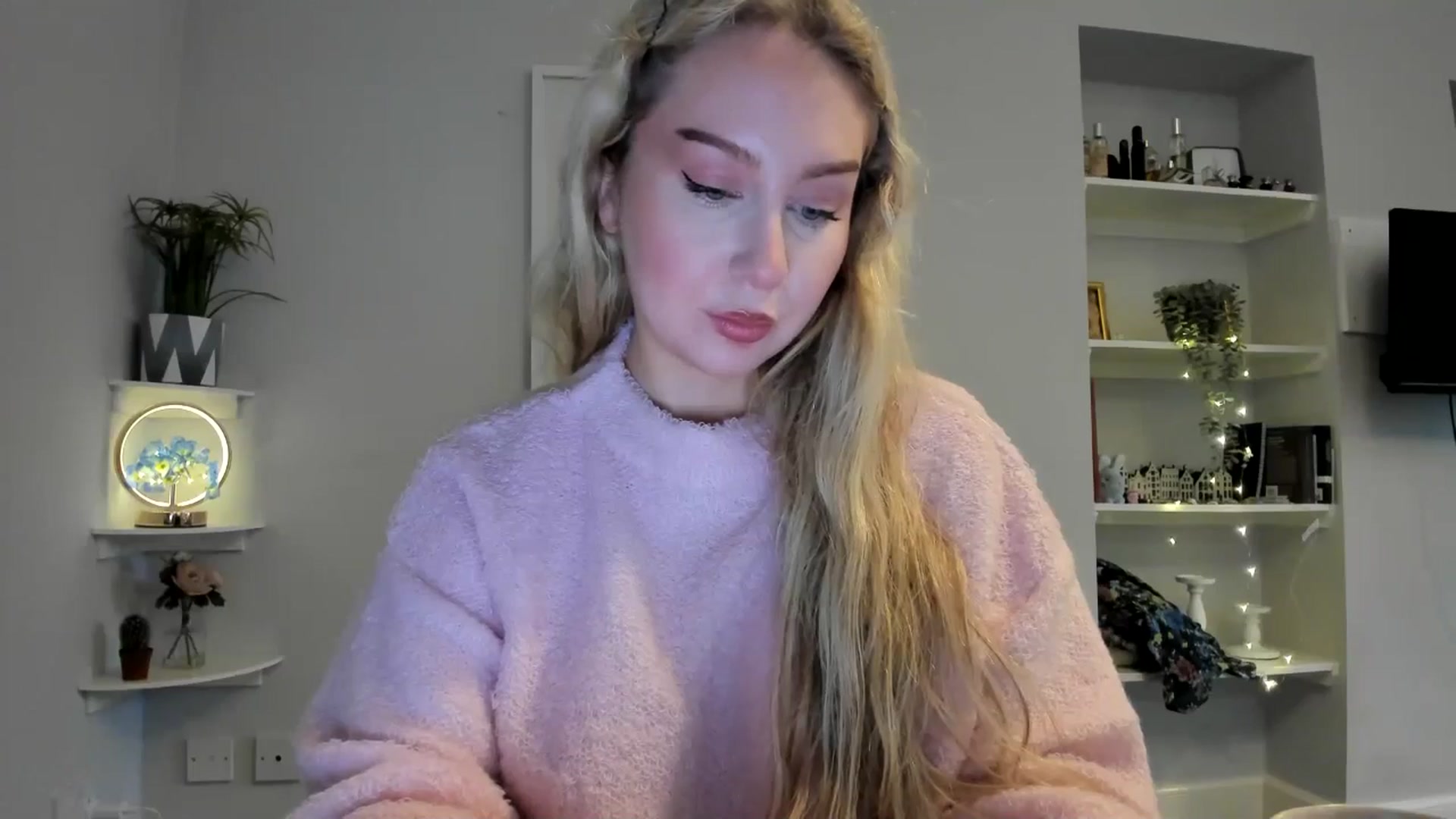 Gallery image thumbnail from Bday_Ava's myfreecams stream on, 01/27/2026, 15:42 image 3 of 20