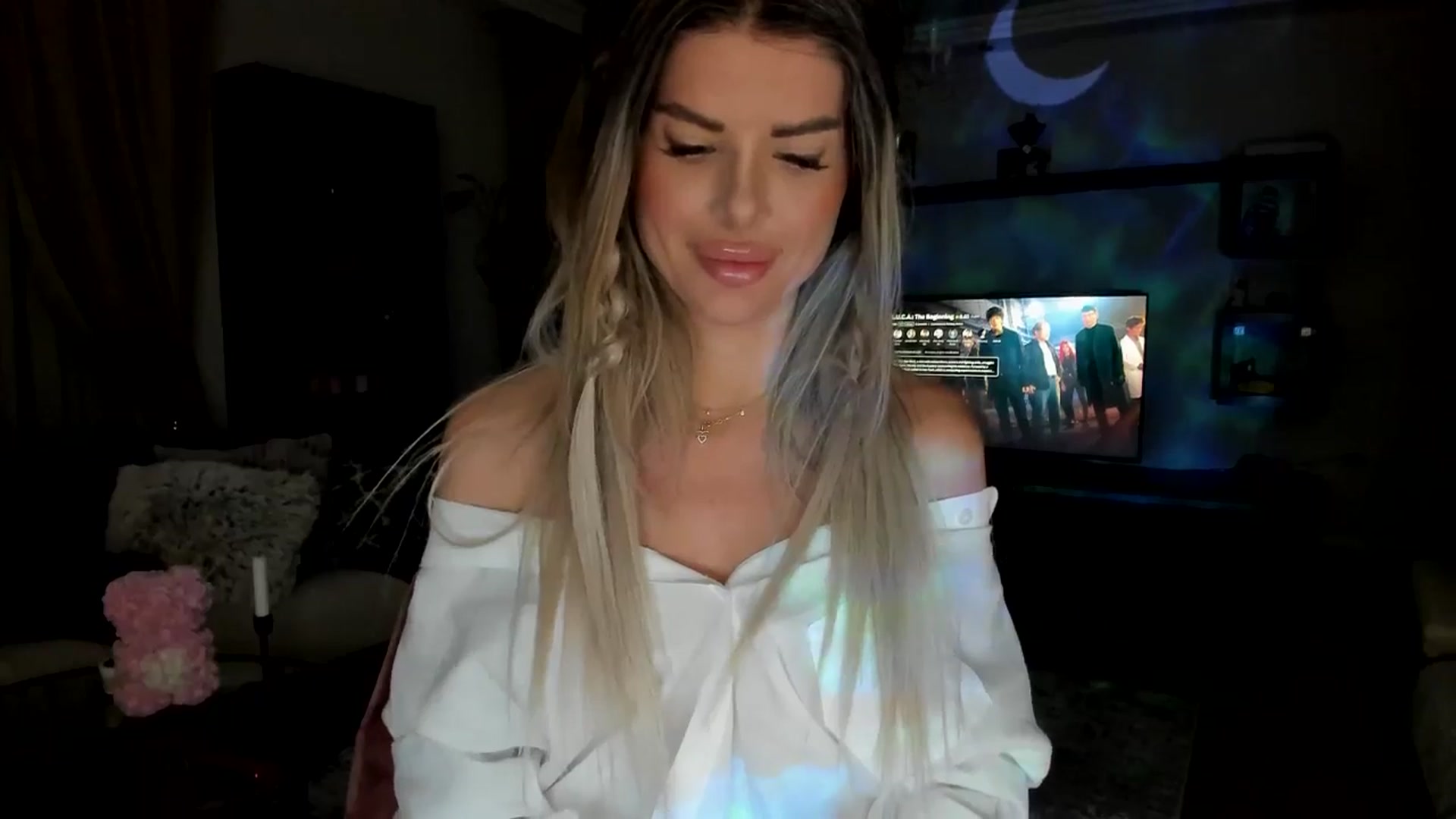 Gallery image thumbnail from Bday_B's myfreecams stream on, 03/20/2025, 21:58 image 13 of 20