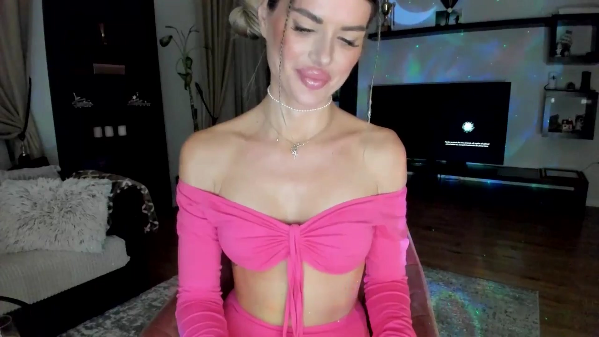 Gallery image thumbnail from Bday_B's myfreecams stream on, 03/23/2025, 23:32 image 5 of 20