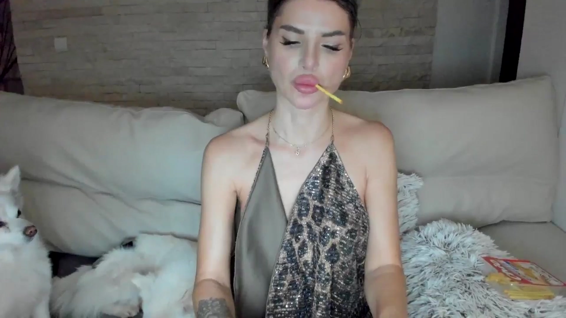 Gallery image thumbnail from Bday_B's myfreecams stream on, 04/01/2025, 01:50 image 9 of 20