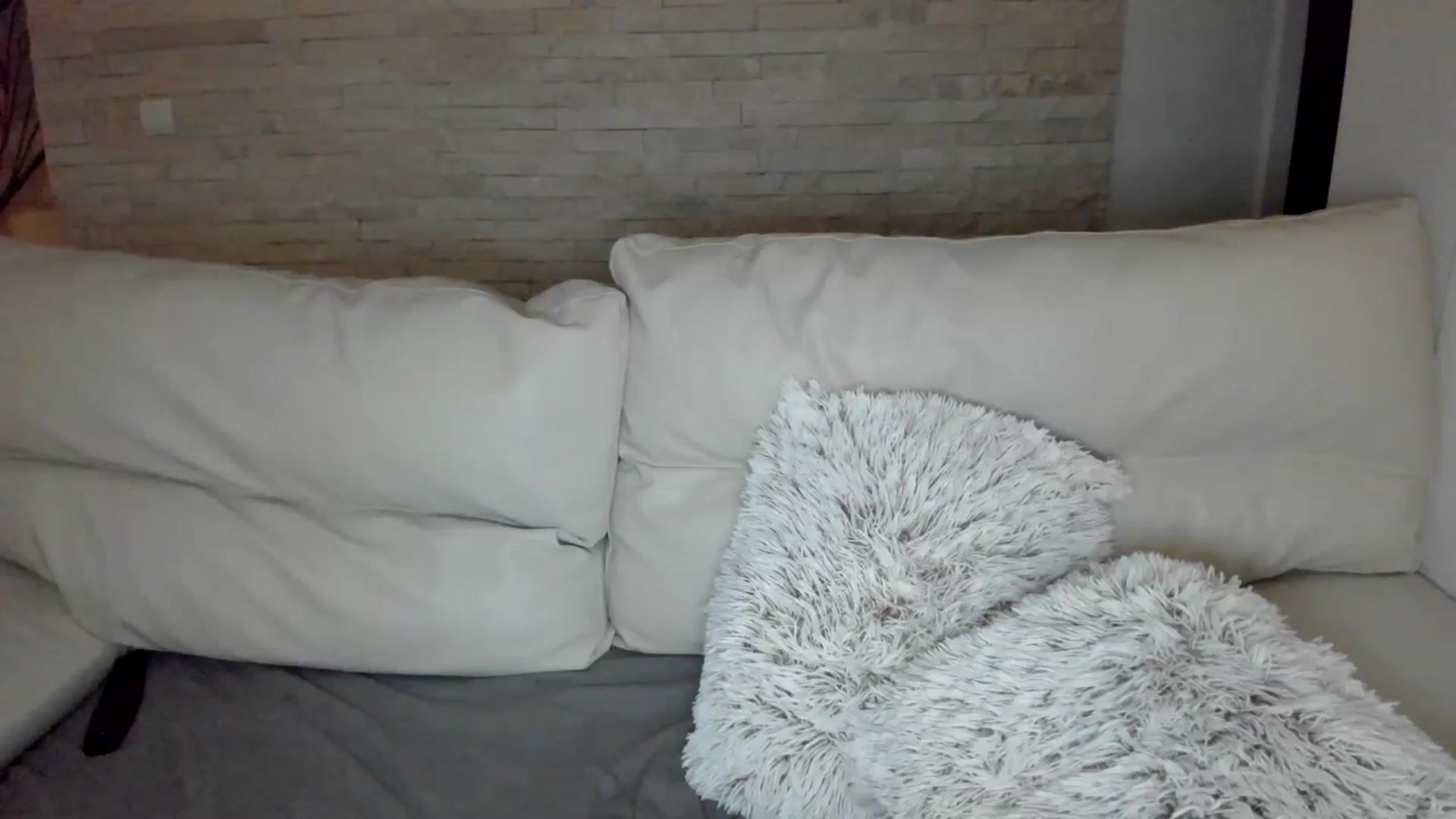 Gallery image thumbnail from Bday_B's myfreecams stream on, 04/01/2025, 01:50 image 5 of 20