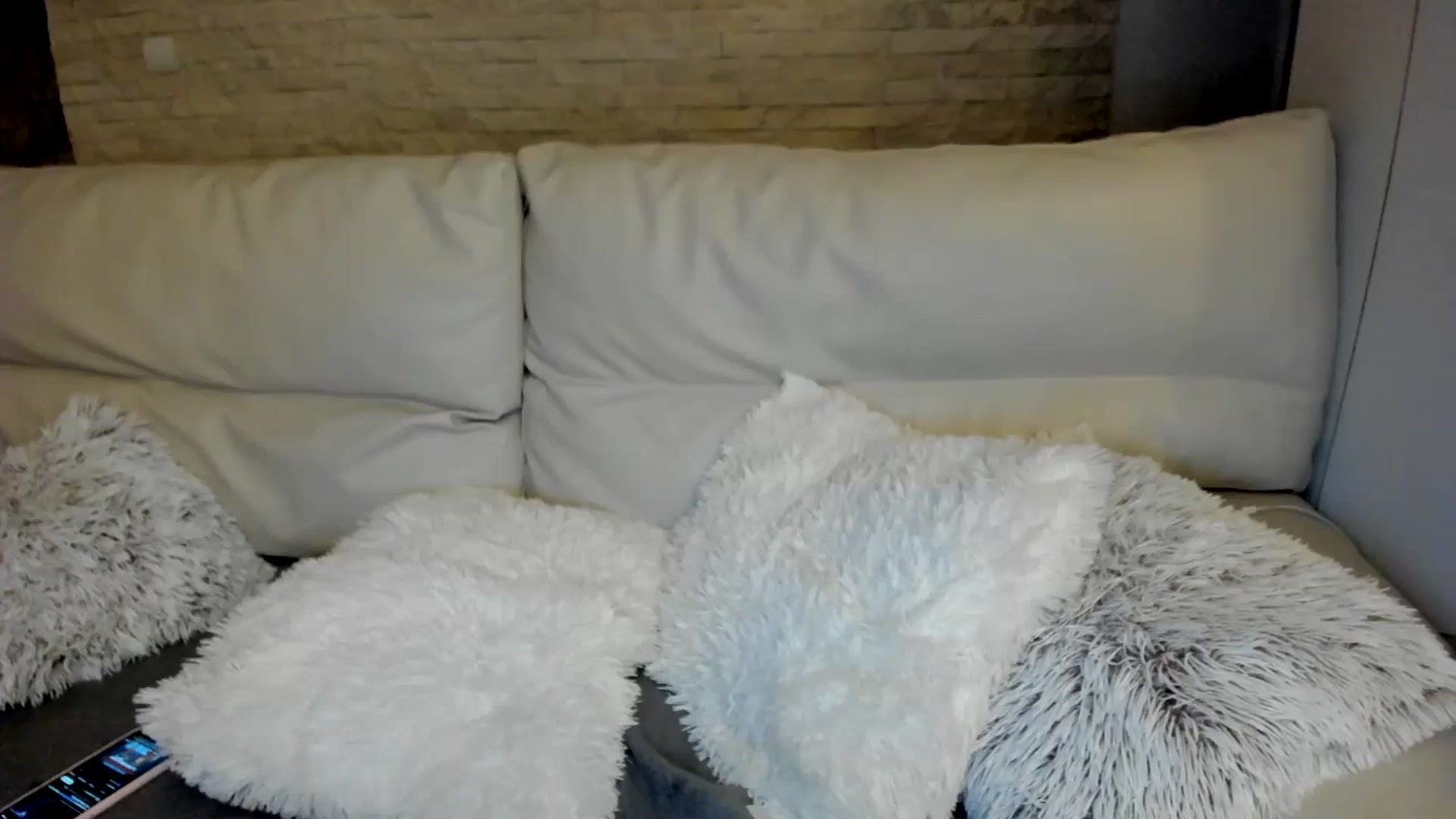 Gallery image thumbnail from Bday_B's myfreecams stream on, 04/04/2025, 24:06 image 14 of 20