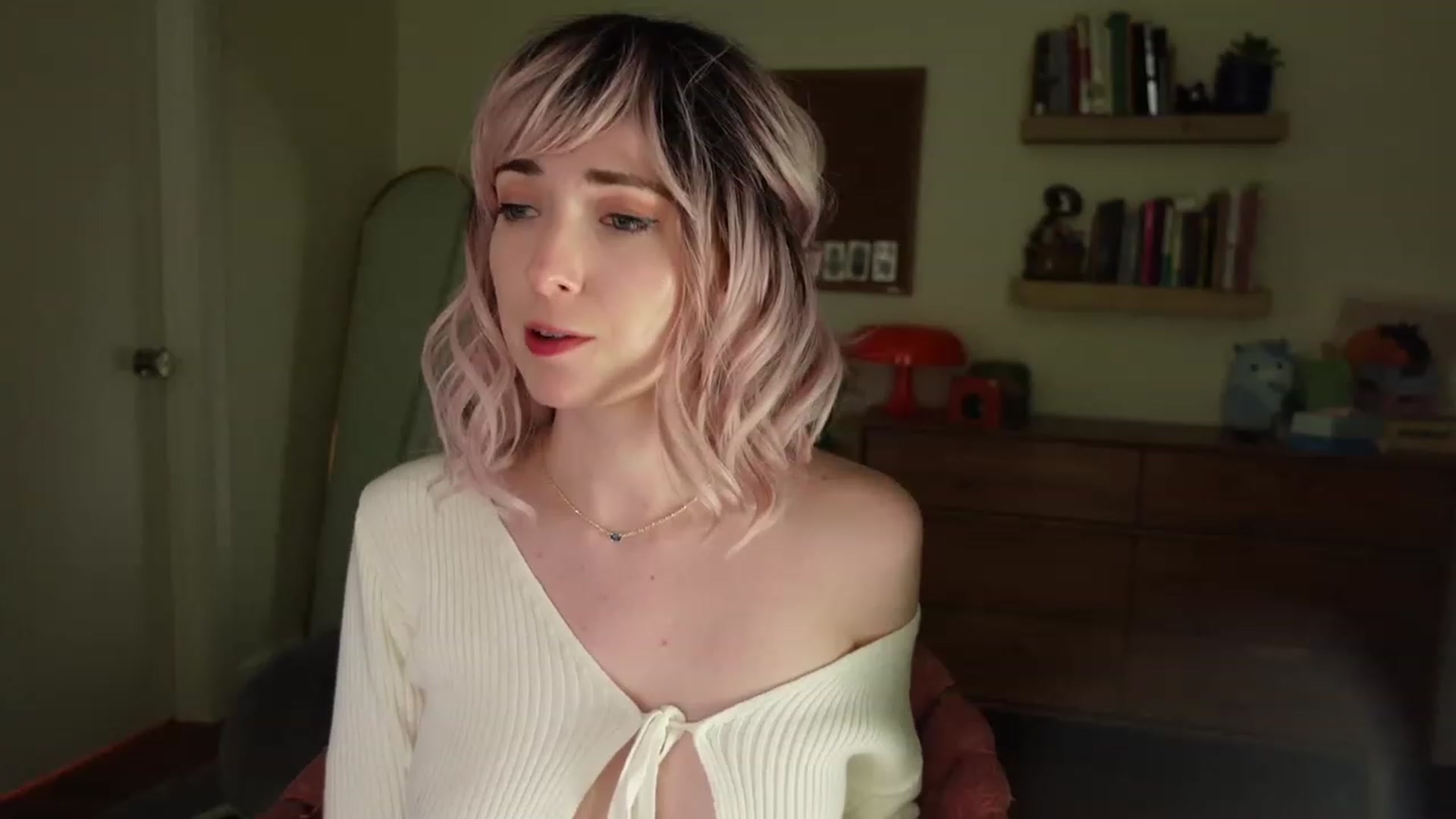 Gallery image thumbnail from Bday_Blue's myfreecams stream on, 06/01/2023, 07:06 image 12 of 20