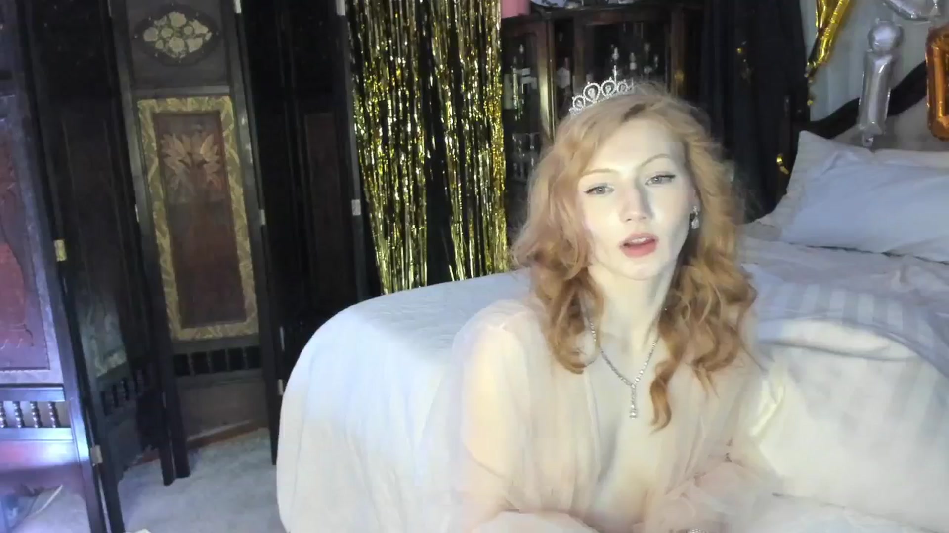 Gallery image thumbnail from Bday_Cashmere's myfreecams stream on, 04/01/2025, 08:10 image 9 of 20