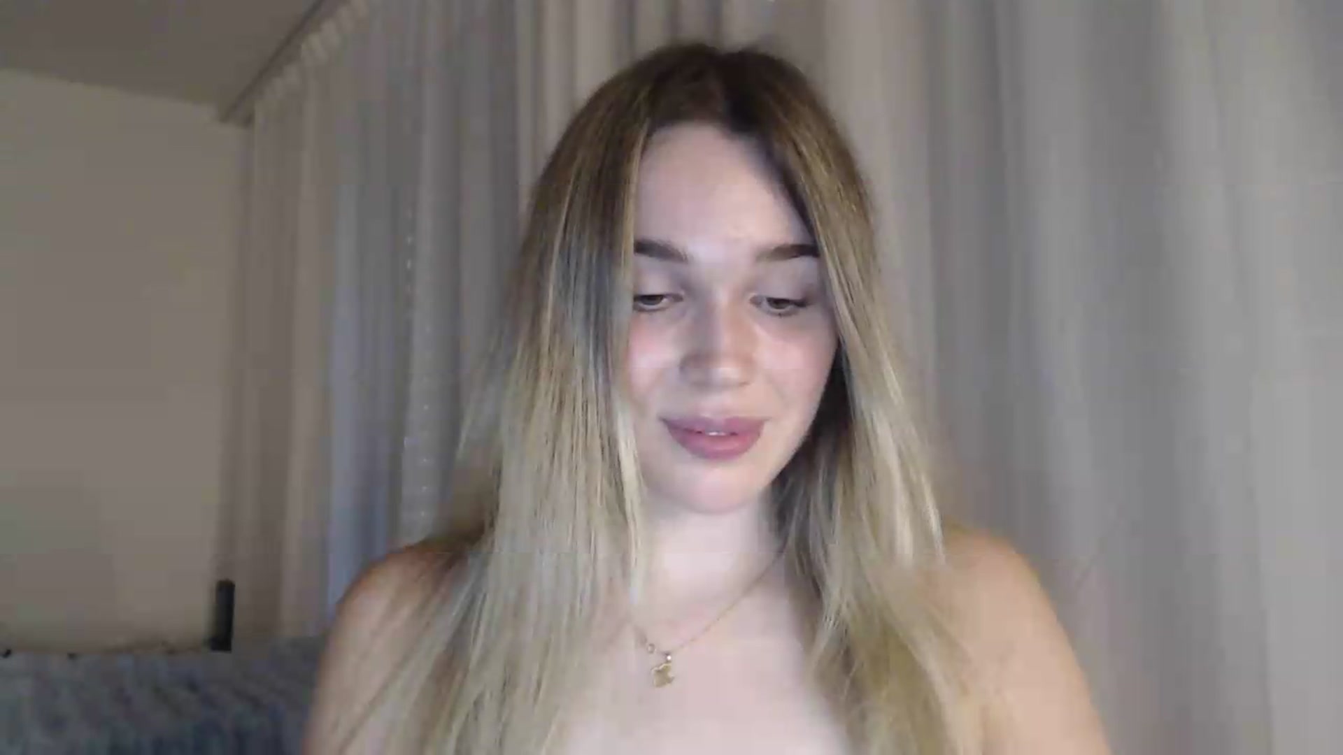 Gallery image thumbnail from Bday_Cassie's myfreecams stream on, 08/02/2026, 19:17 image 12 of 20