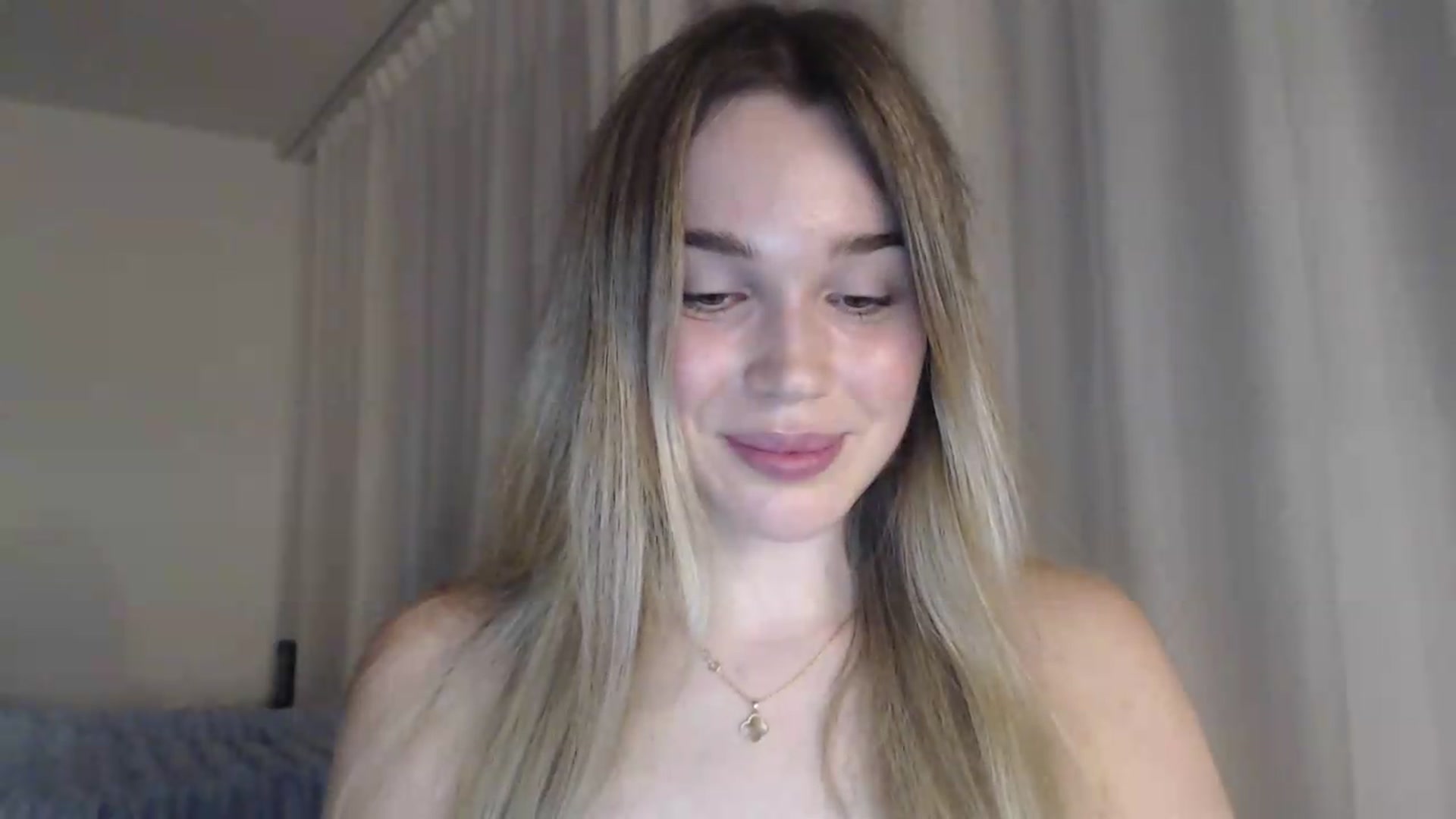 Gallery image thumbnail from Bday_Cassie's myfreecams stream on, 08/02/2026, 19:17 image 18 of 20