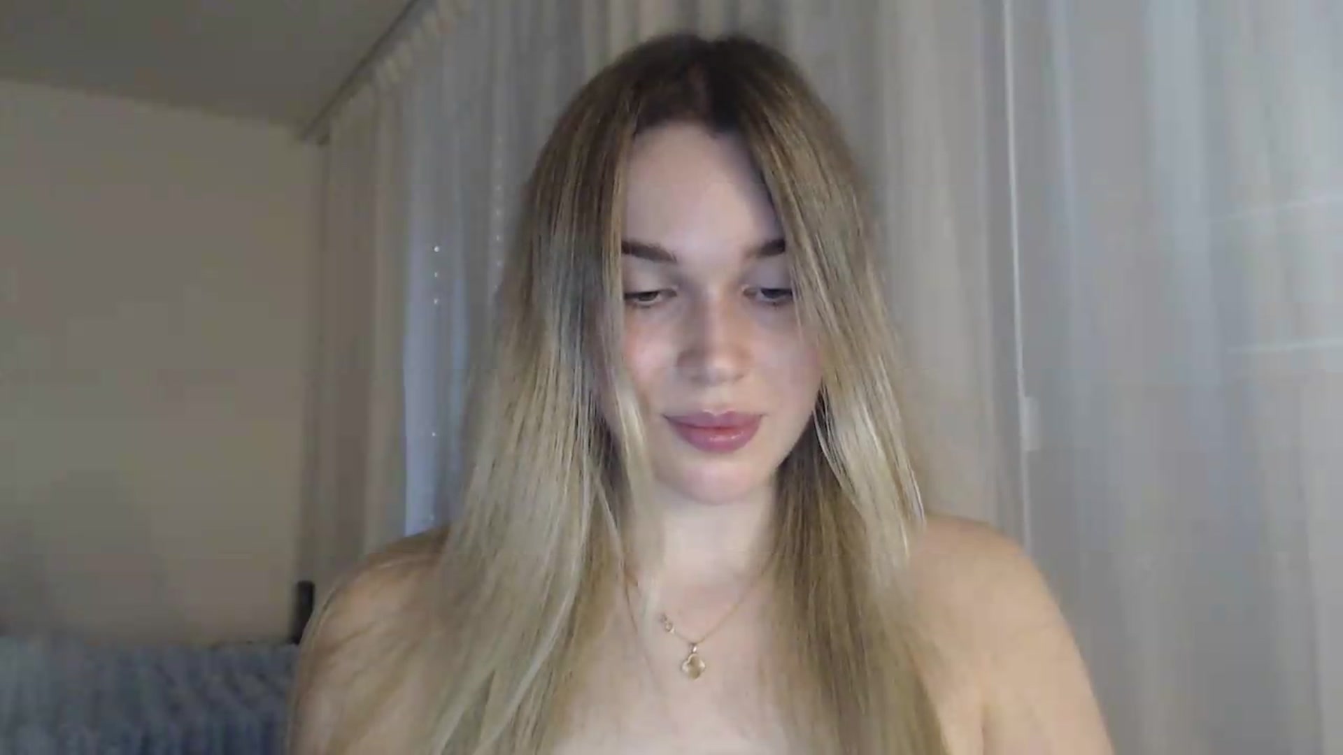 Gallery image thumbnail from Bday_Cassie's myfreecams stream on, 08/02/2026, 19:17 image 2 of 20