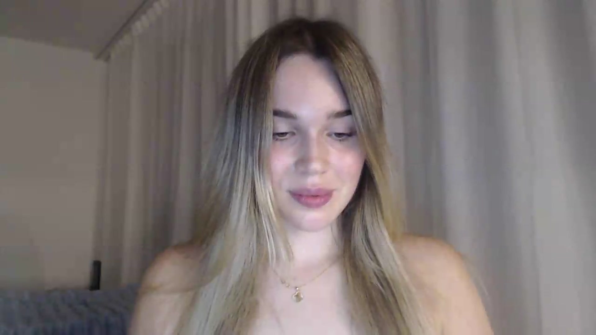 Gallery image thumbnail from Bday_Cassie's myfreecams stream on, 08/02/2026, 20:11 image 14 of 20