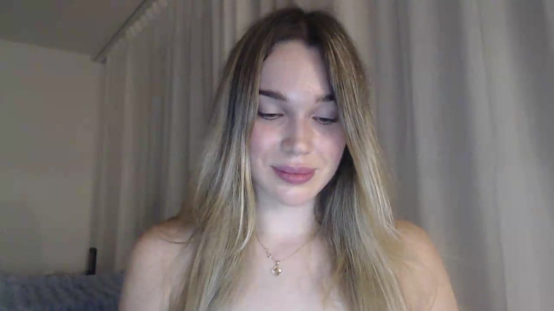 Gallery image thumbnail from Bday_Cassie's myfreecams stream on, 08/02/2026, 20:11 image 7 of 20