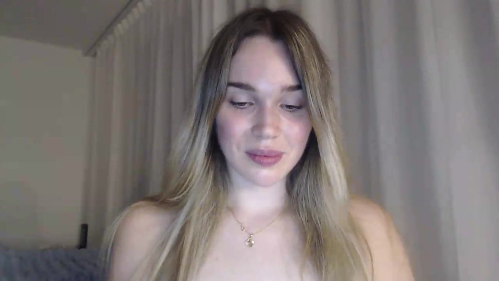 Gallery image thumbnail from Bday_Cassie's myfreecams stream on, 08/02/2026, 20:11 image 4 of 20