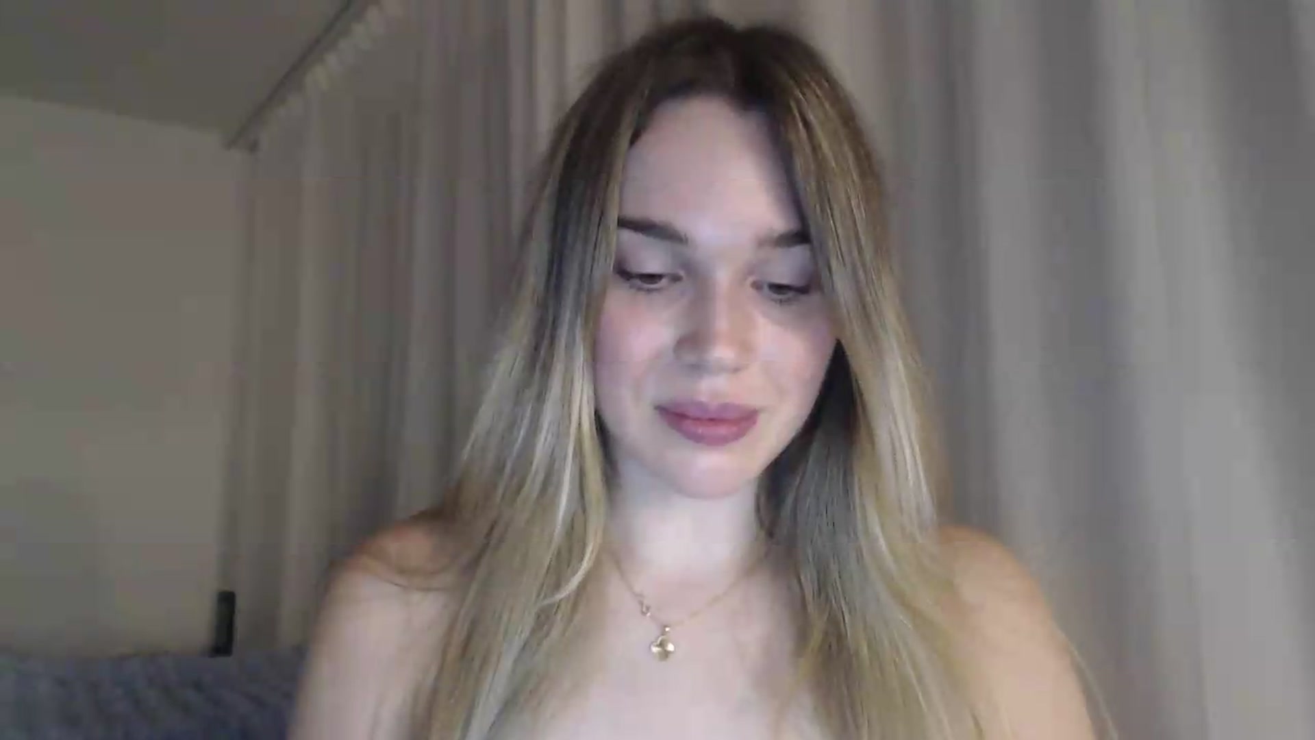 Gallery image thumbnail from Bday_Cassie's myfreecams stream on, 08/02/2026, 20:11 image 6 of 20