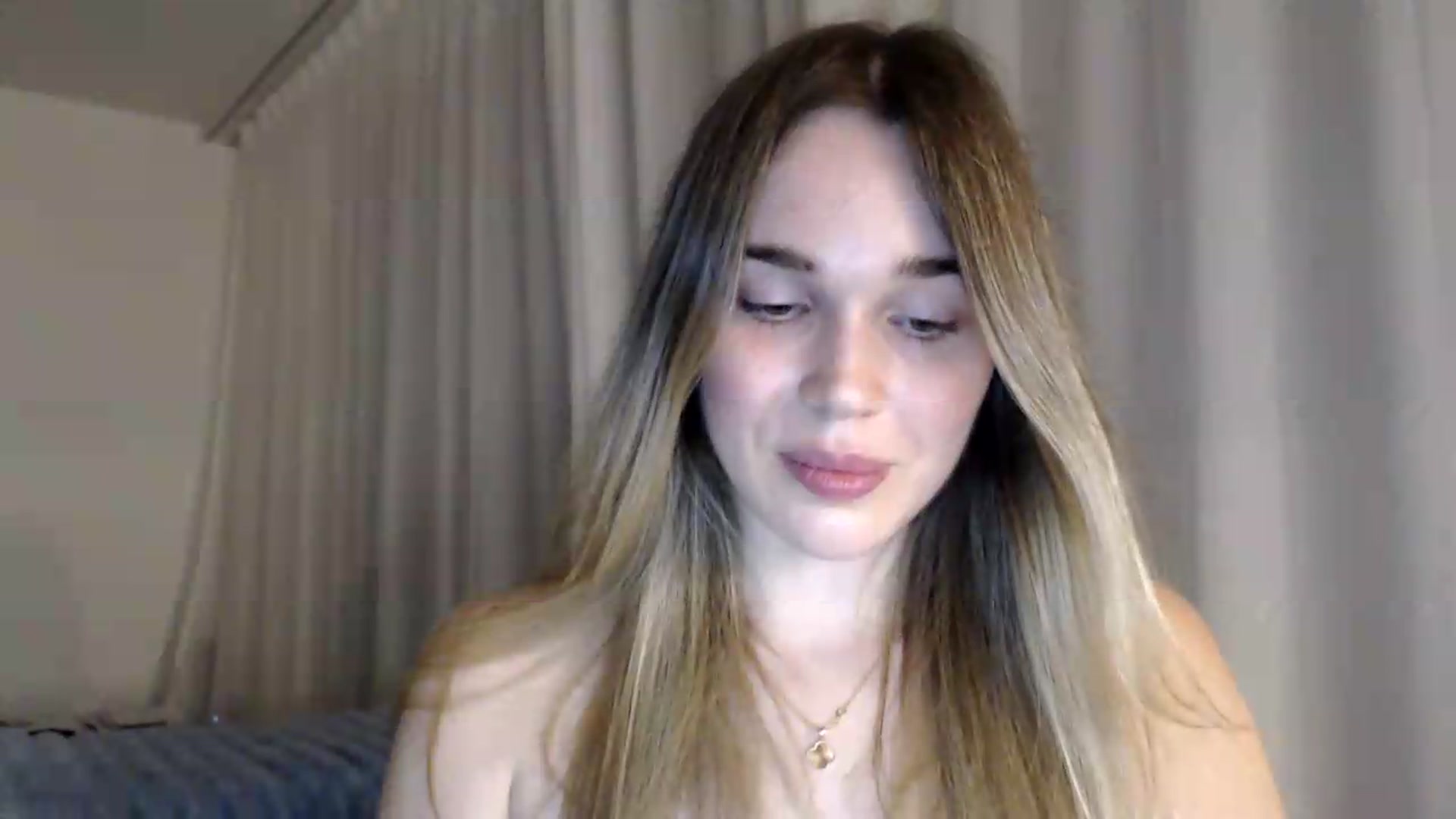 Gallery image thumbnail from Bday_Cassie's myfreecams stream on, 08/16/2026, 21:12 image 10 of 20