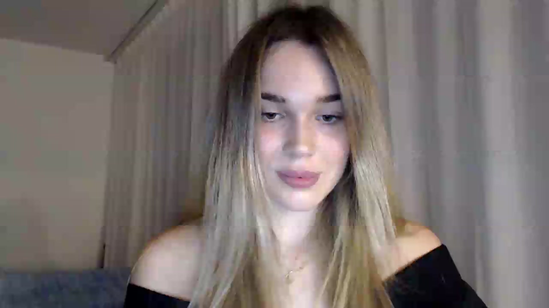 Gallery image thumbnail from Bday_Cassie's myfreecams stream on, 08/18/2026, 19:13 image 9 of 20