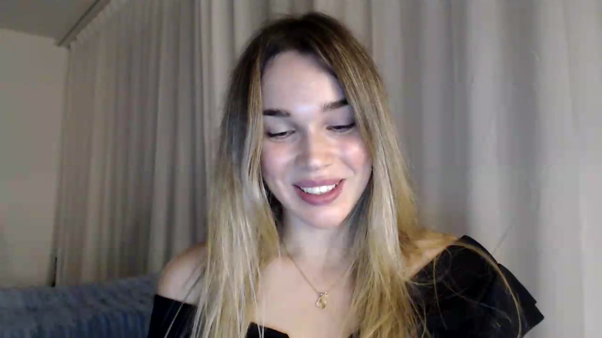 Gallery image thumbnail from Bday_Cassie's myfreecams stream on, 08/18/2026, 20:42 image 19 of 20