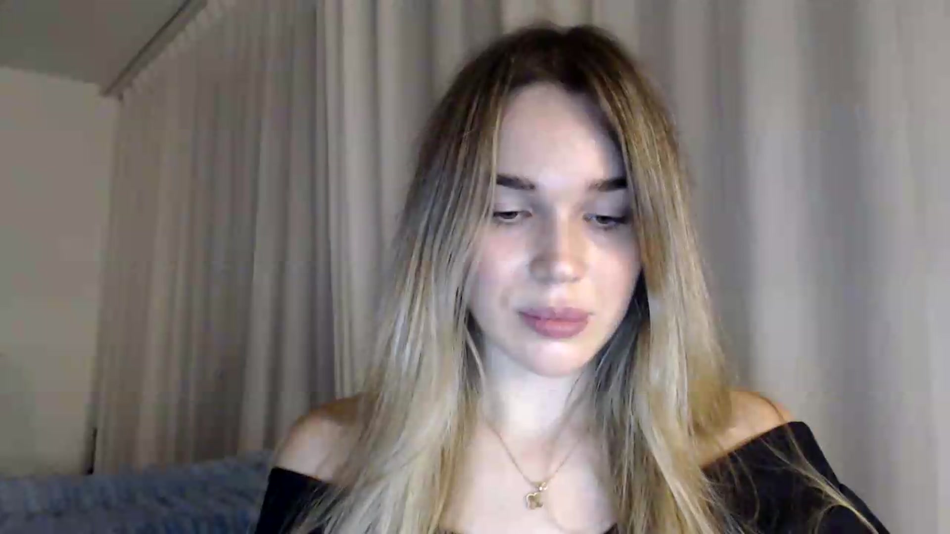 Gallery image thumbnail from Bday_Cassie's myfreecams stream on, 08/18/2026, 20:42 image 10 of 20