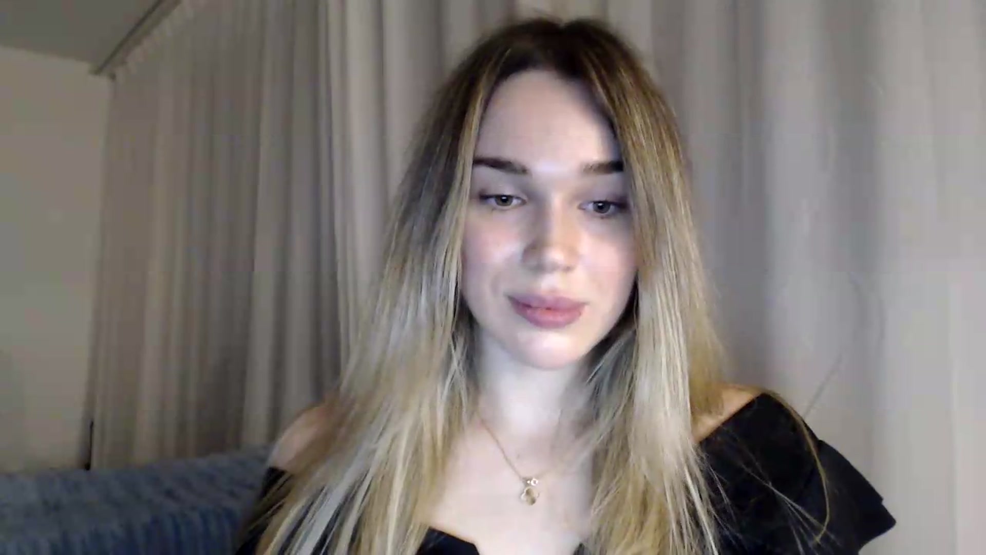 Gallery image thumbnail from Bday_Cassie's myfreecams stream on, 08/18/2026, 20:42 image 18 of 20