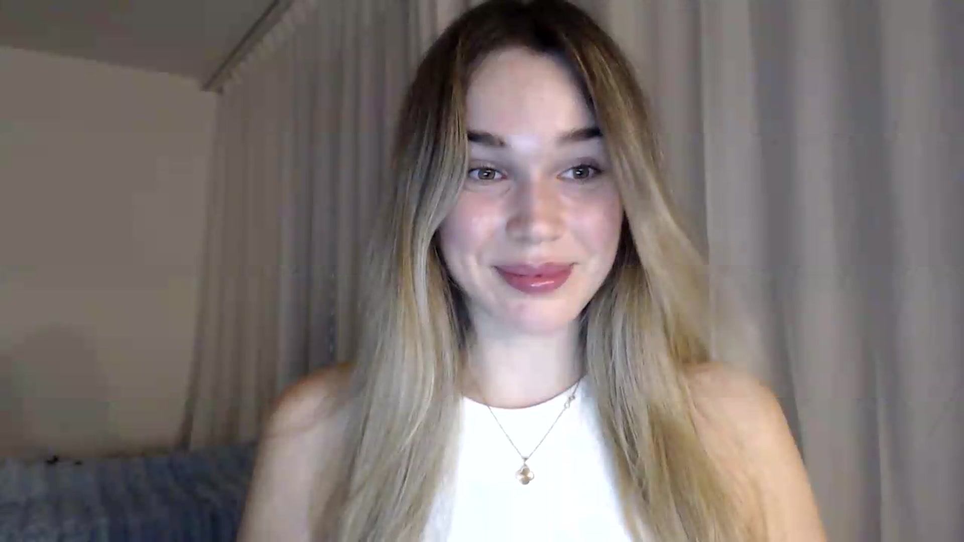 Gallery image thumbnail from Bday_Cassie's myfreecams stream on, 08/19/2026, 20:34 image 3 of 20
