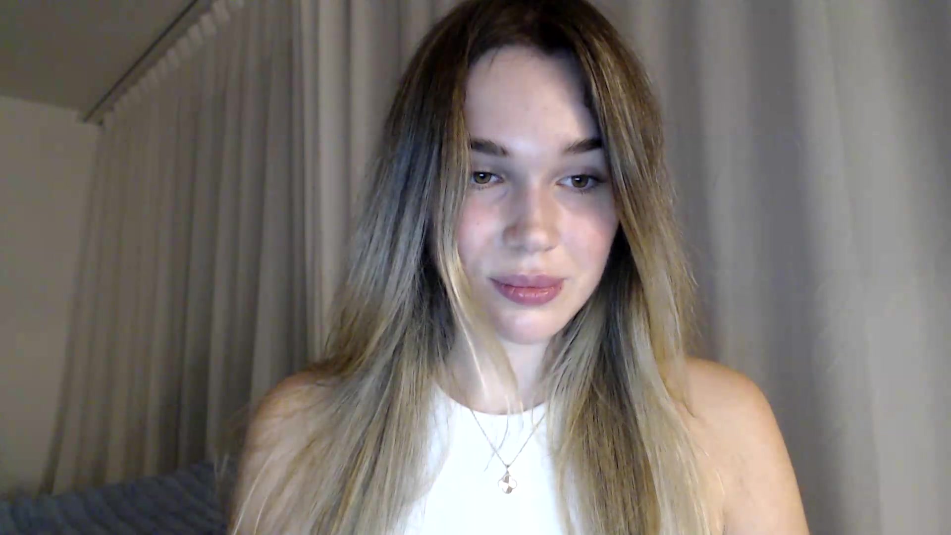Gallery image thumbnail from Bday_Cassie's myfreecams stream on, 08/19/2026, 20:34 image 20 of 20