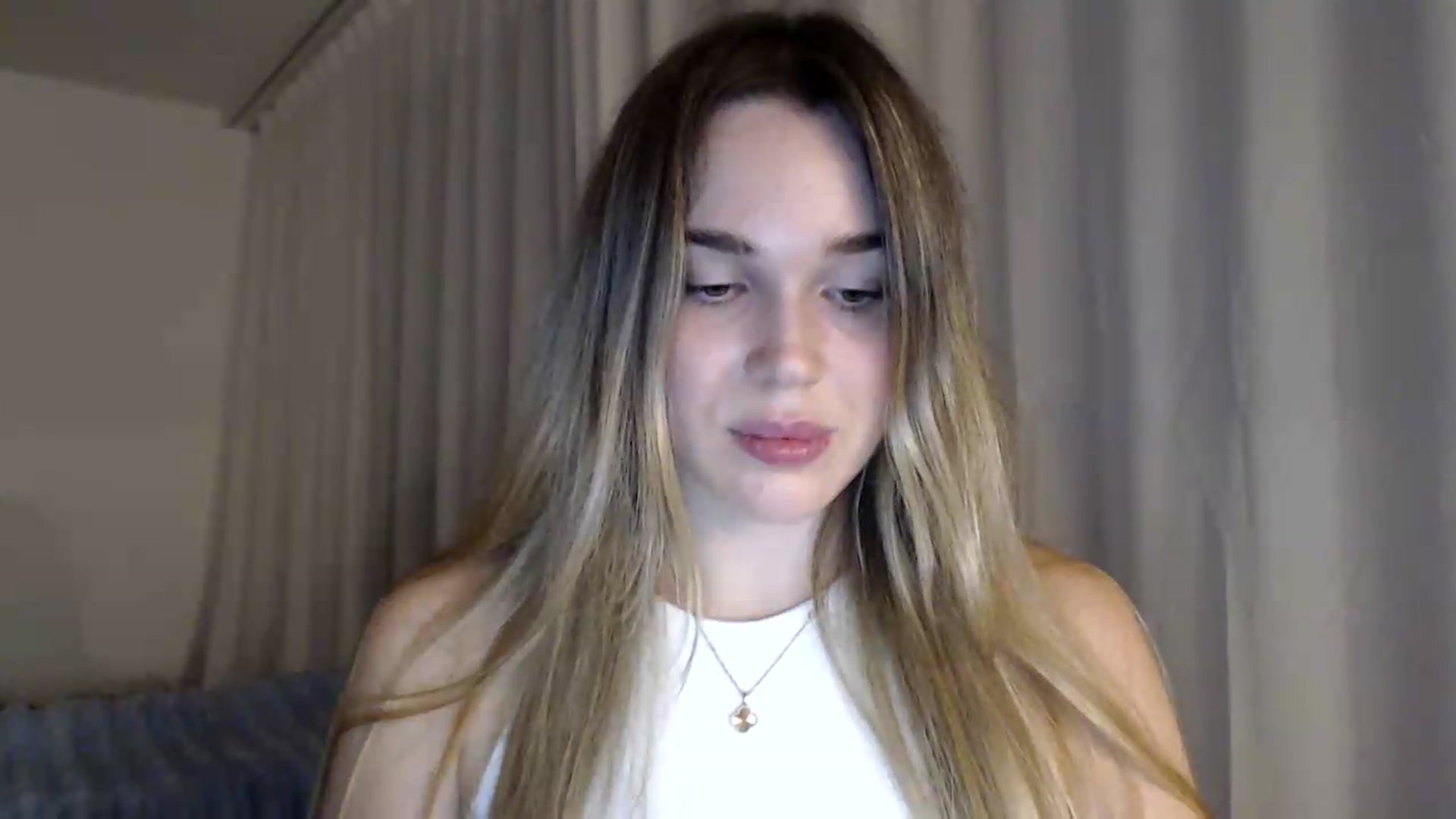 Gallery image thumbnail from Bday_Cassie's myfreecams stream on, 08/19/2026, 20:34 image 9 of 20