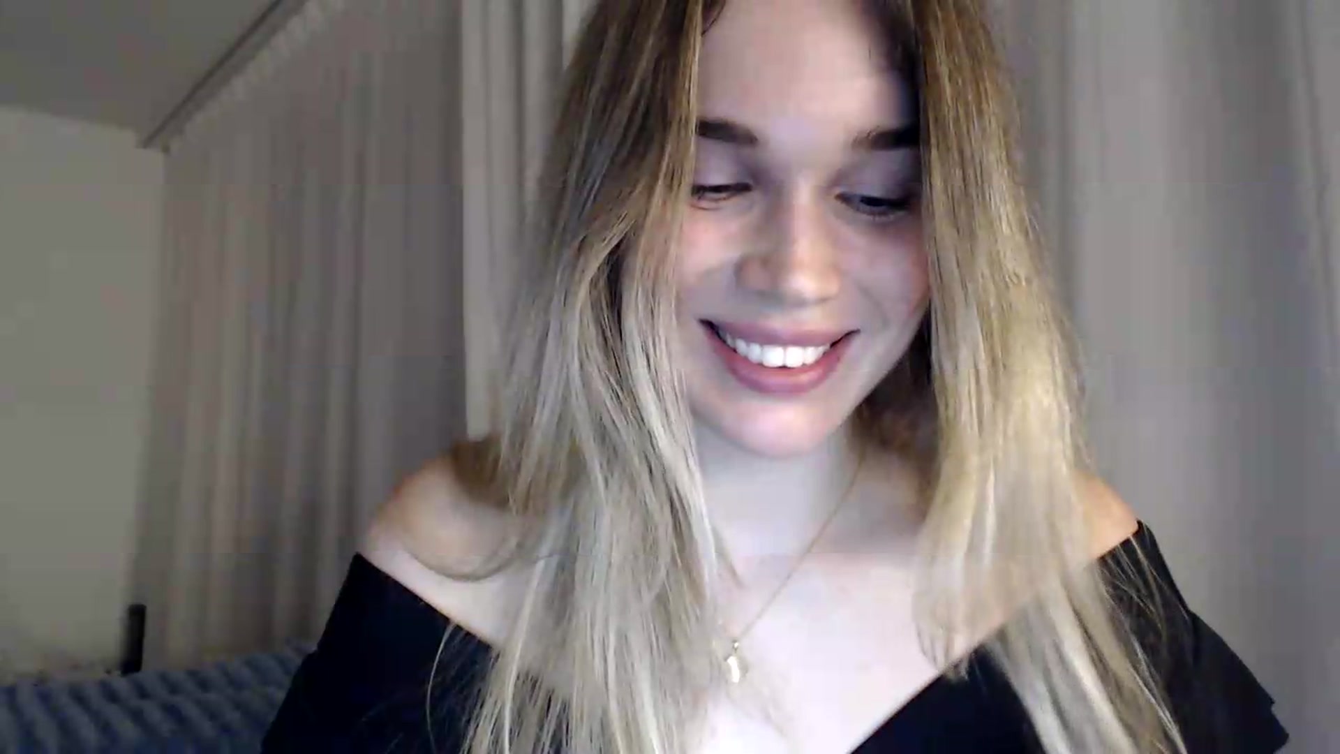 Gallery image thumbnail from Bday_Cassie's myfreecams stream on, 08/21/2026, 21:07 image 17 of 20