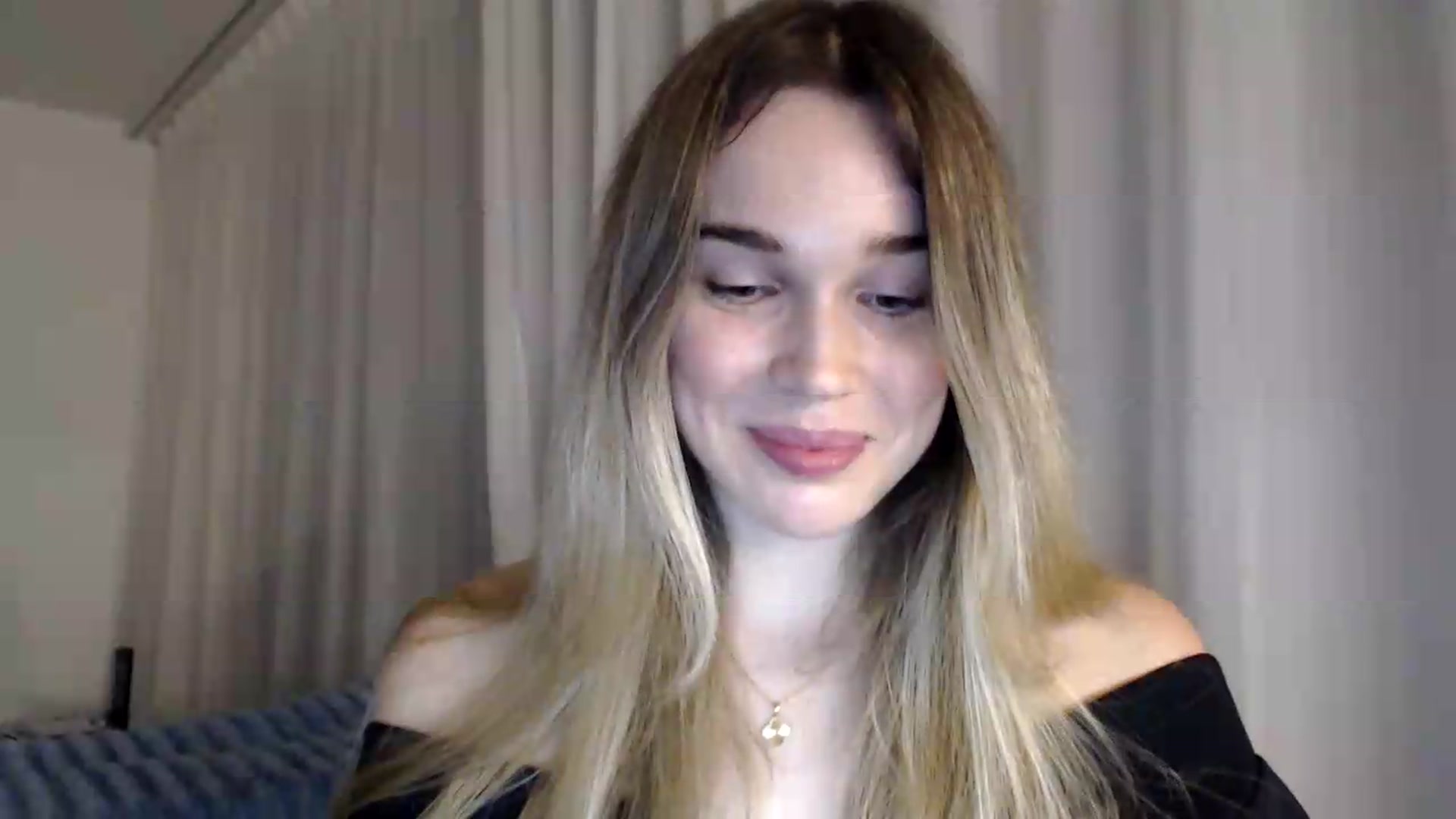 Gallery image thumbnail from Bday_Cassie's myfreecams stream on, 08/21/2026, 21:07 image 12 of 20