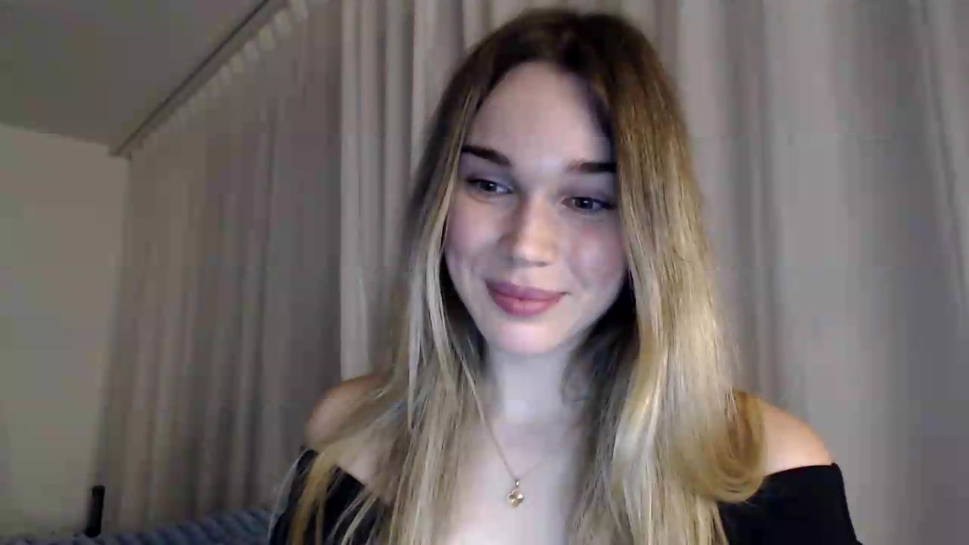 Gallery image thumbnail from Bday_Cassie's myfreecams stream on, 08/21/2026, 21:07 image 19 of 20