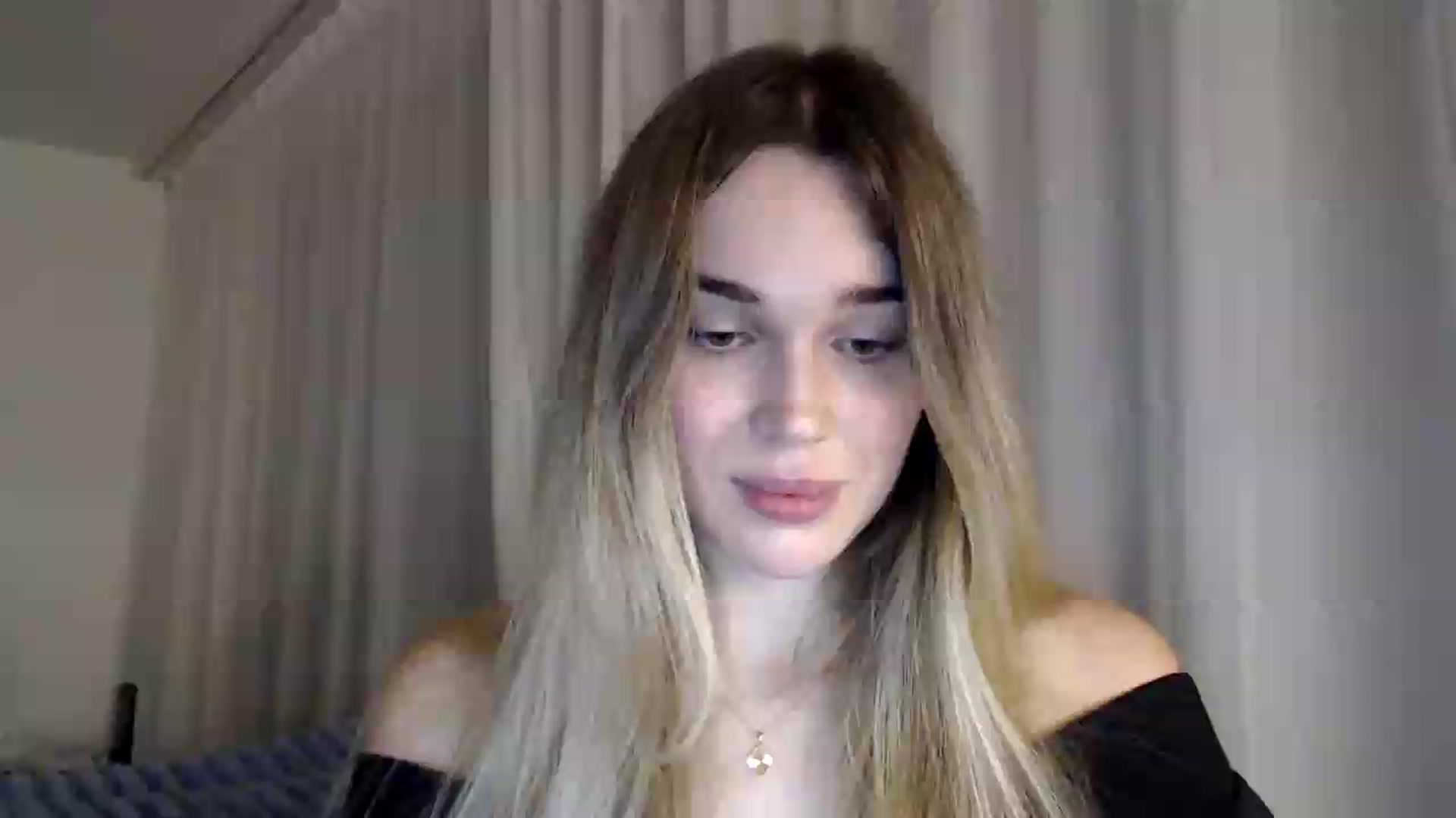 Gallery image thumbnail from Bday_Cassie's myfreecams stream on, 08/21/2026, 21:07 image 11 of 20