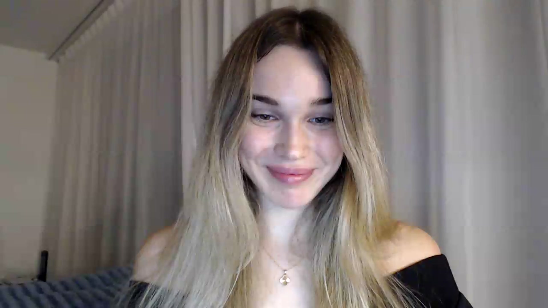 Gallery image thumbnail from Bday_Cassie's myfreecams stream on, 08/21/2026, 21:07 image 3 of 20