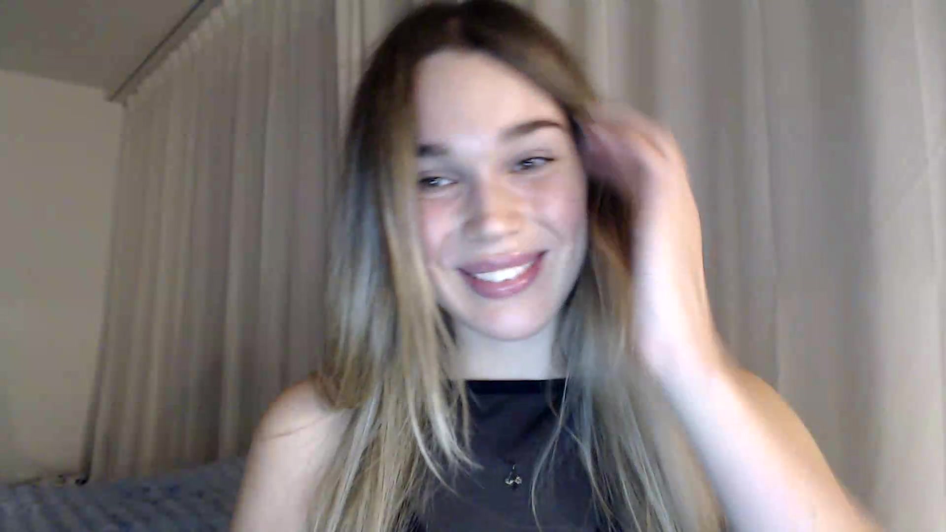 Gallery image thumbnail from Bday_Cassie's myfreecams stream on, 08/22/2026, 19:17 image 17 of 20