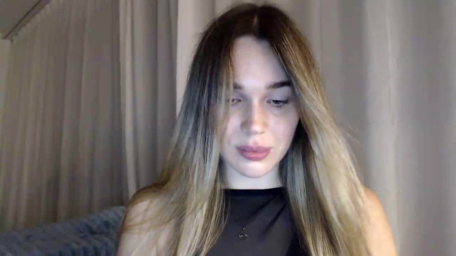 Gallery image thumbnail from Bday_Cassie's myfreecams stream on, 08/22/2026, 21:10 image 18 of 20