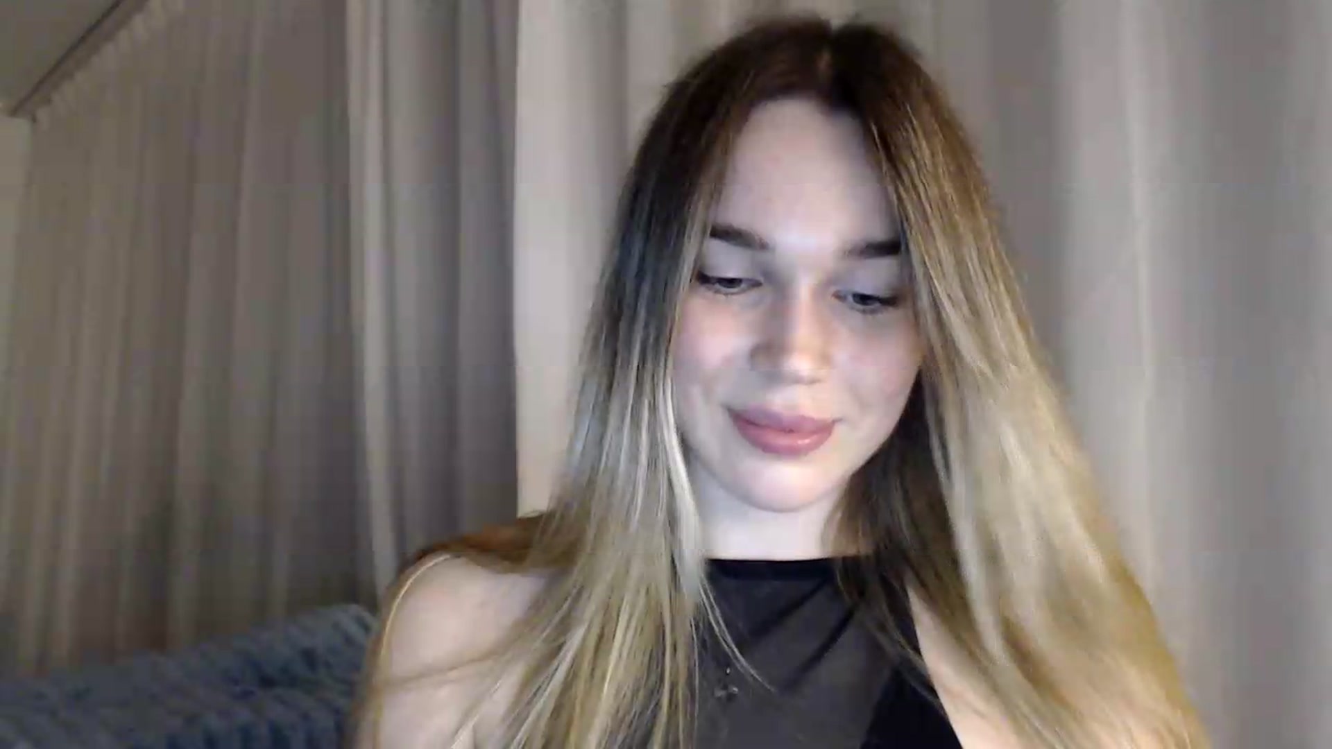 Gallery image thumbnail from Bday_Cassie's myfreecams stream on, 08/22/2026, 21:10 image 20 of 20