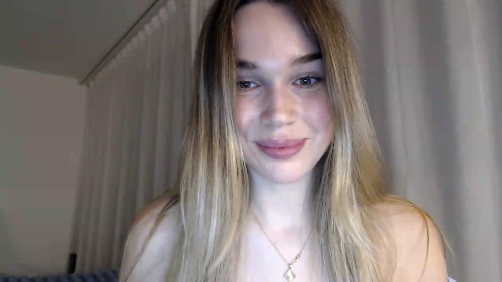 Gallery image thumbnail from Bday_Cassie's myfreecams stream on, 08/23/2026, 20:28 image 19 of 20