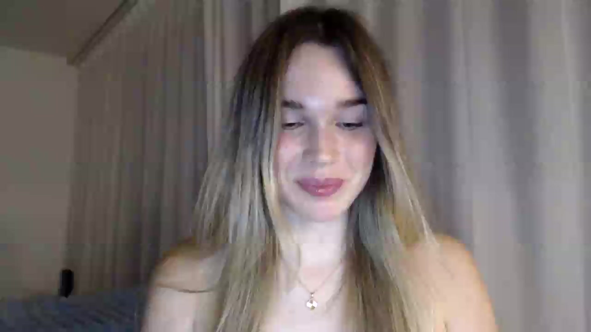 Gallery image thumbnail from Bday_Cassie's myfreecams stream on, 08/25/2026, 18:29 image 17 of 20