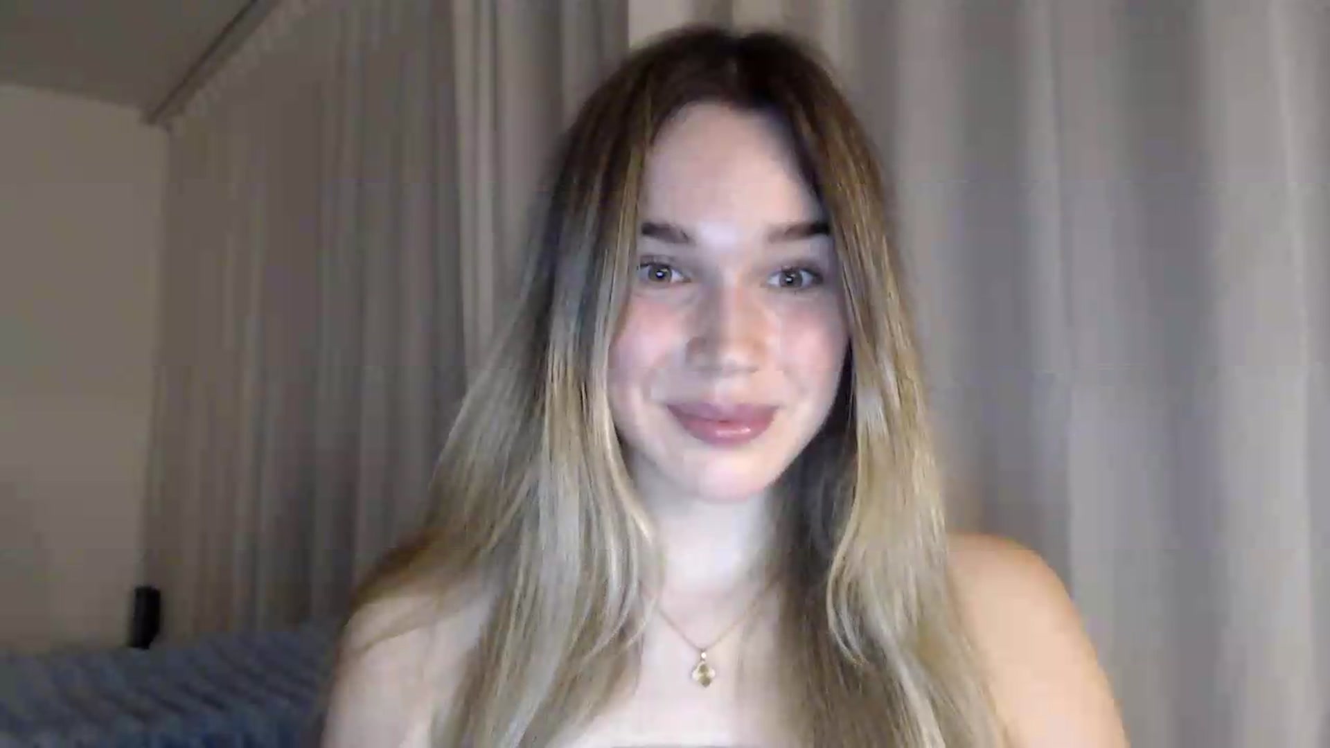 Gallery image thumbnail from Bday_Cassie's myfreecams stream on, 08/25/2026, 18:29 image 7 of 20