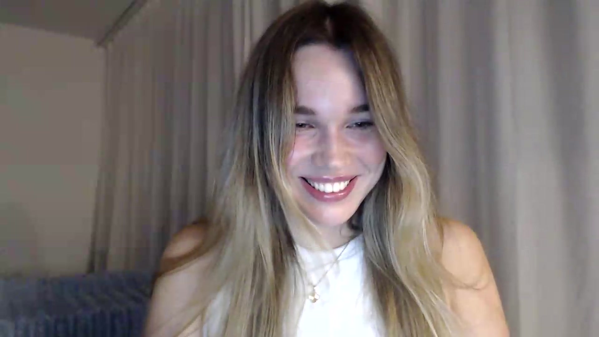 Gallery image thumbnail from Bday_Cassie's myfreecams stream on, 08/26/2026, 20:30 image 4 of 20
