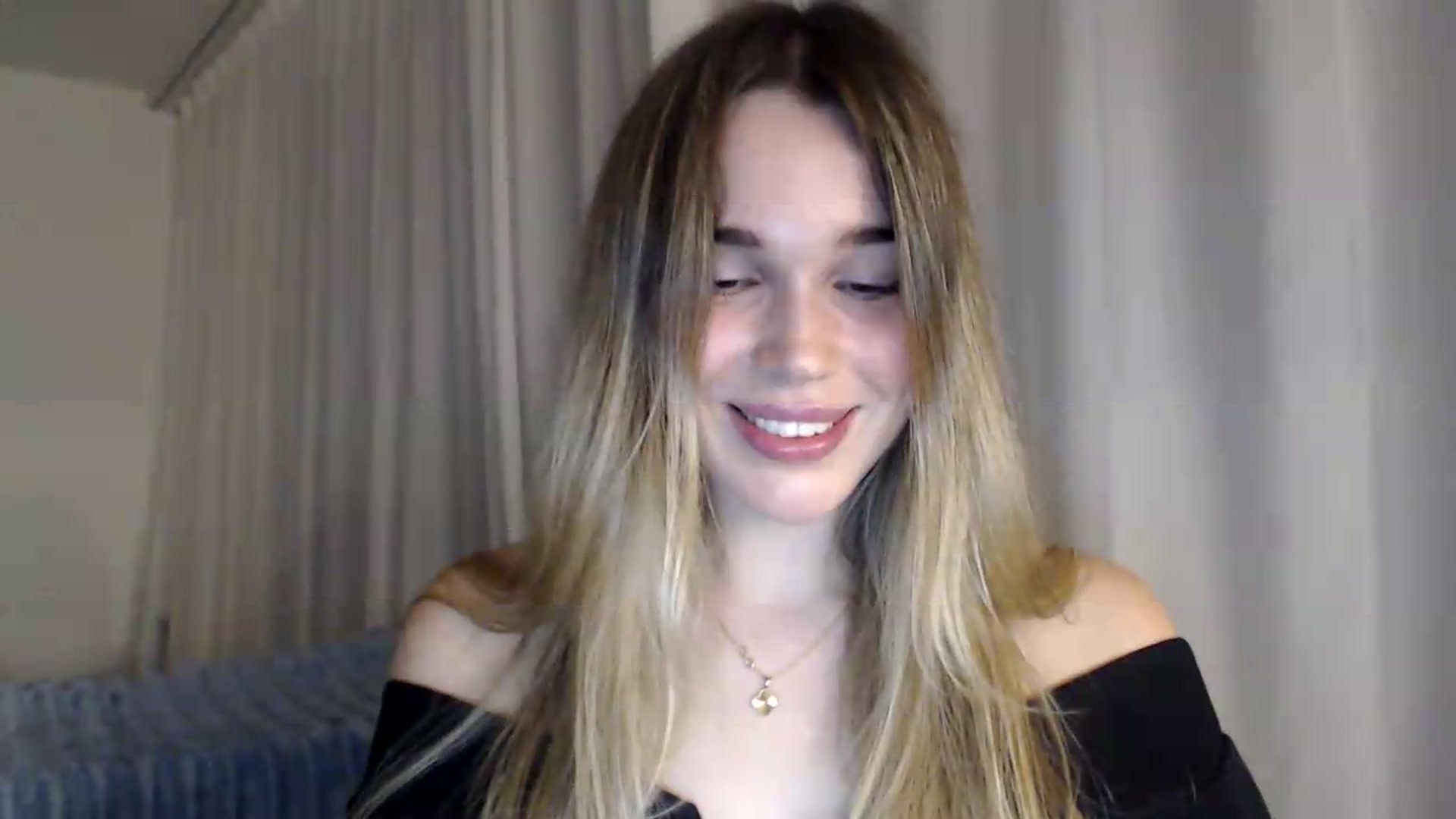 Gallery image thumbnail from Bday_Cassie's myfreecams stream on, 08/27/2026, 19:36 image 20 of 20