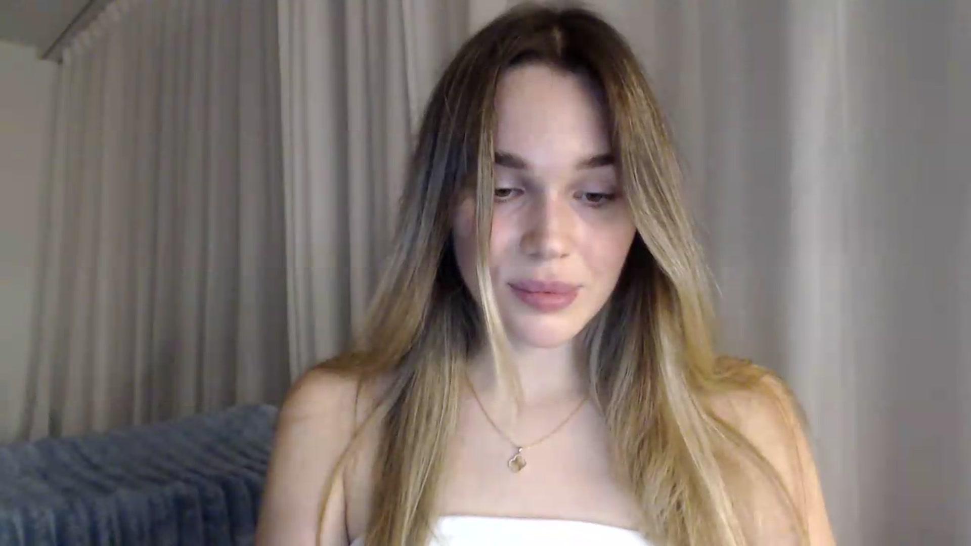 Gallery image thumbnail from Bday_Cassie's myfreecams stream on, 08/30/2026, 20:28 image 9 of 20