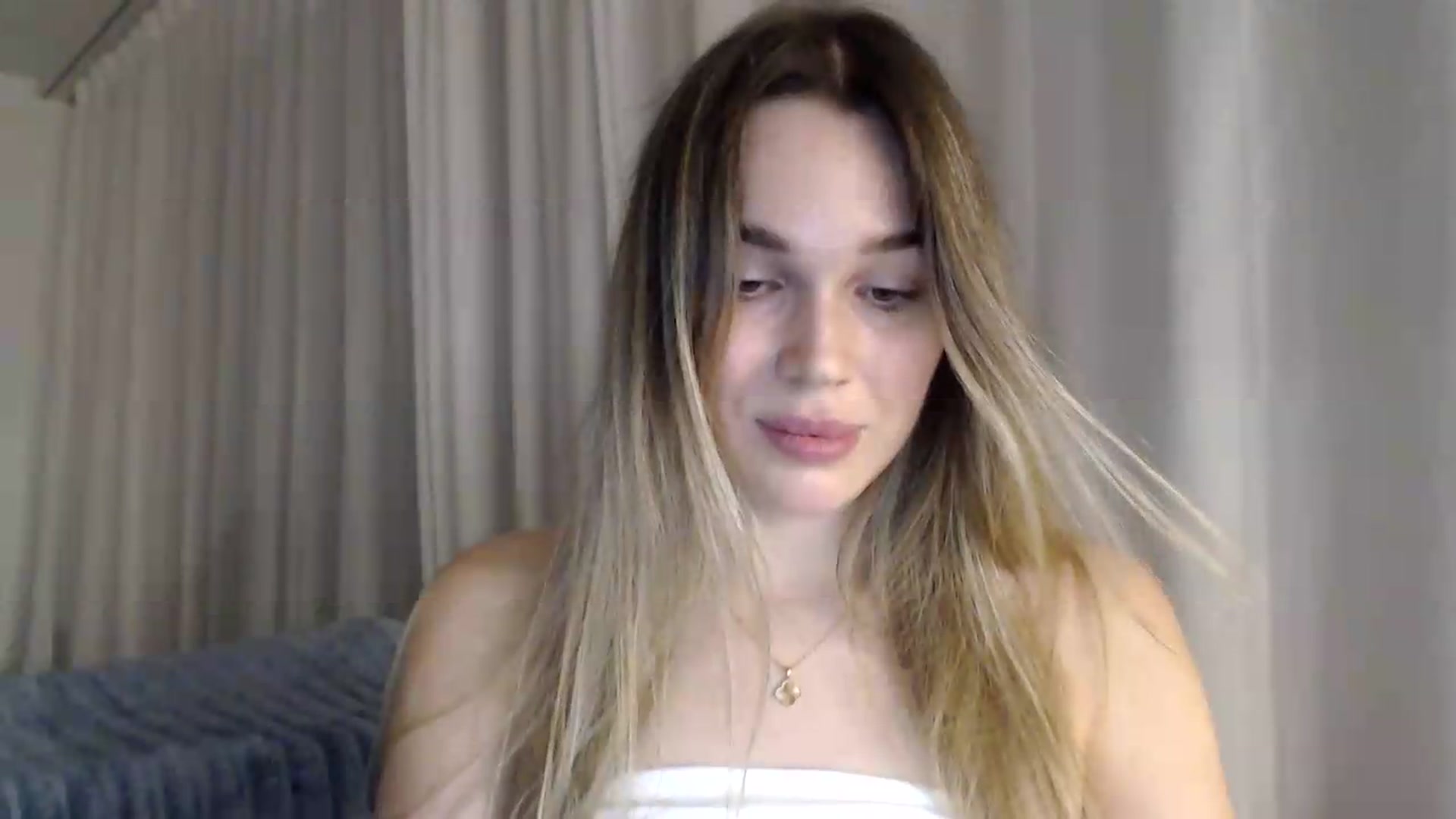Gallery image thumbnail from Bday_Cassie's myfreecams stream on, 08/30/2026, 20:28 image 15 of 20