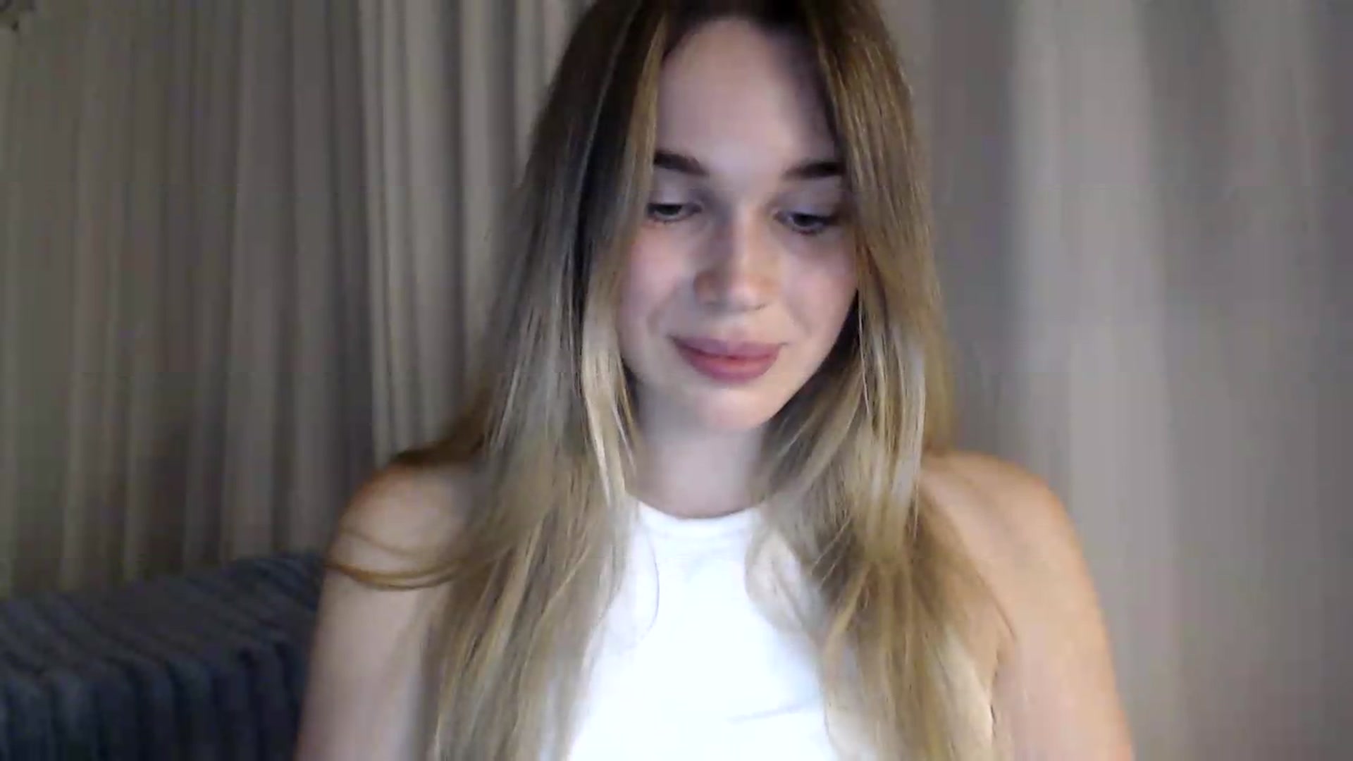 Gallery image thumbnail from Bday_Cassie's myfreecams stream on, 09/01/2026, 20:15 image 2 of 20