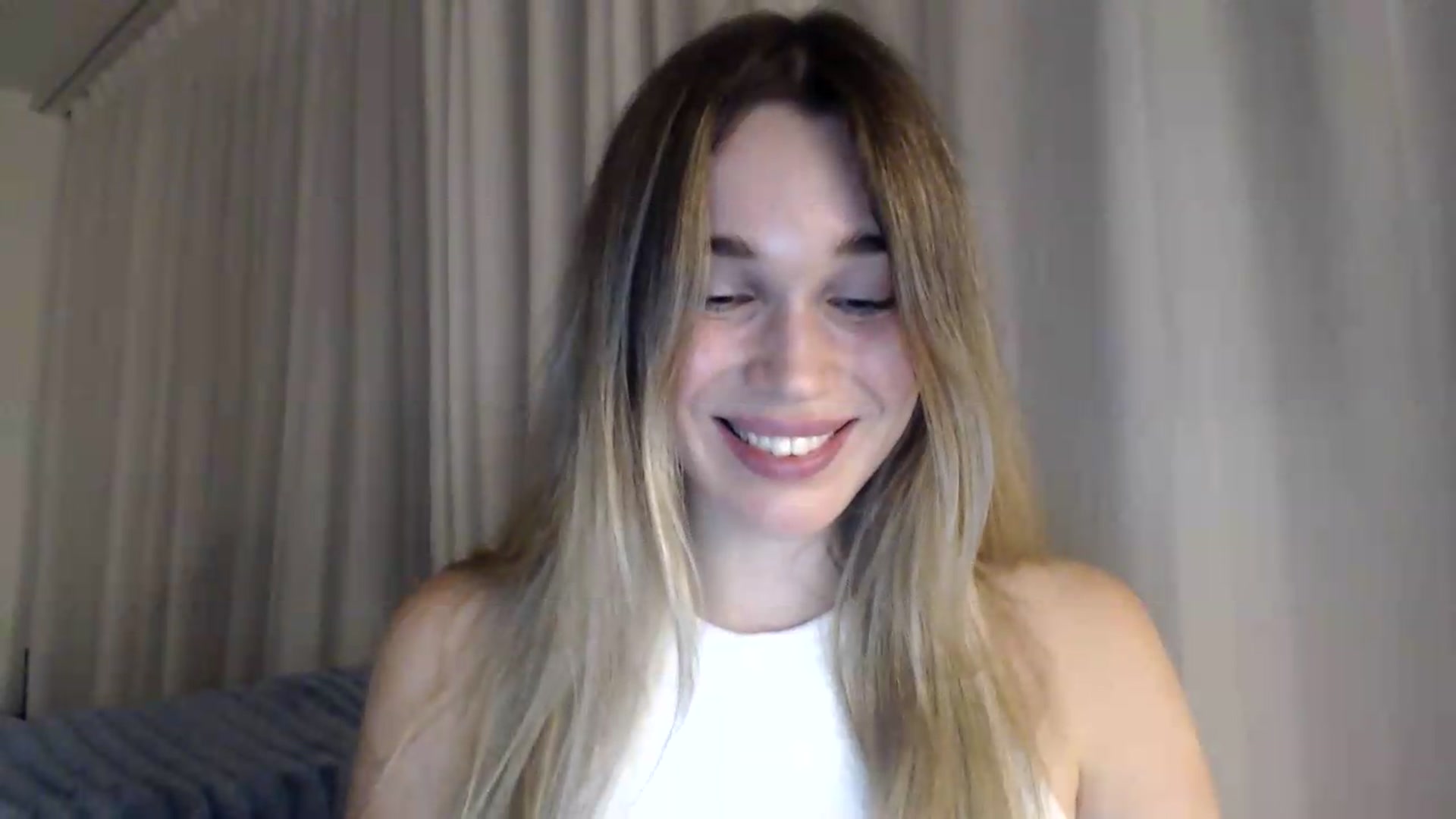 Gallery image thumbnail from Bday_Cassie's myfreecams stream on, 09/01/2026, 20:15 image 6 of 20