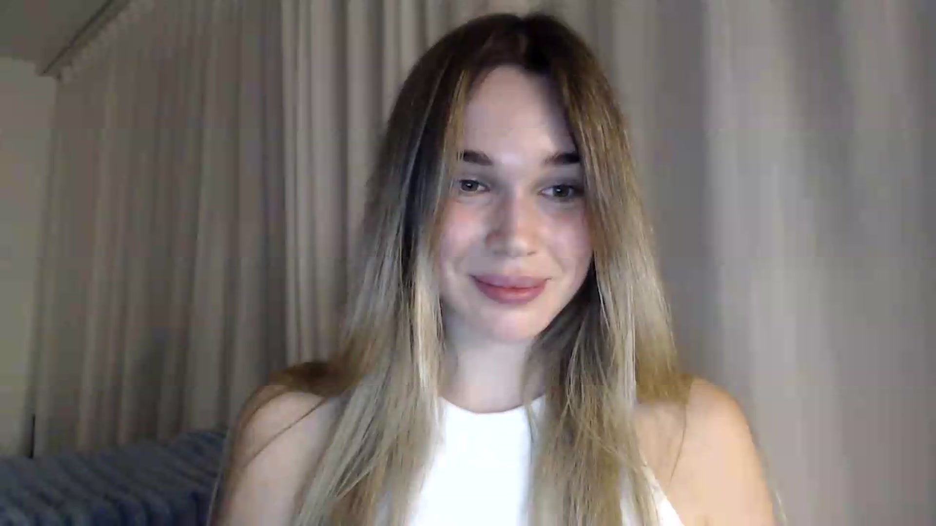 Gallery image thumbnail from Bday_Cassie's myfreecams stream on, 09/01/2026, 20:15 image 15 of 20