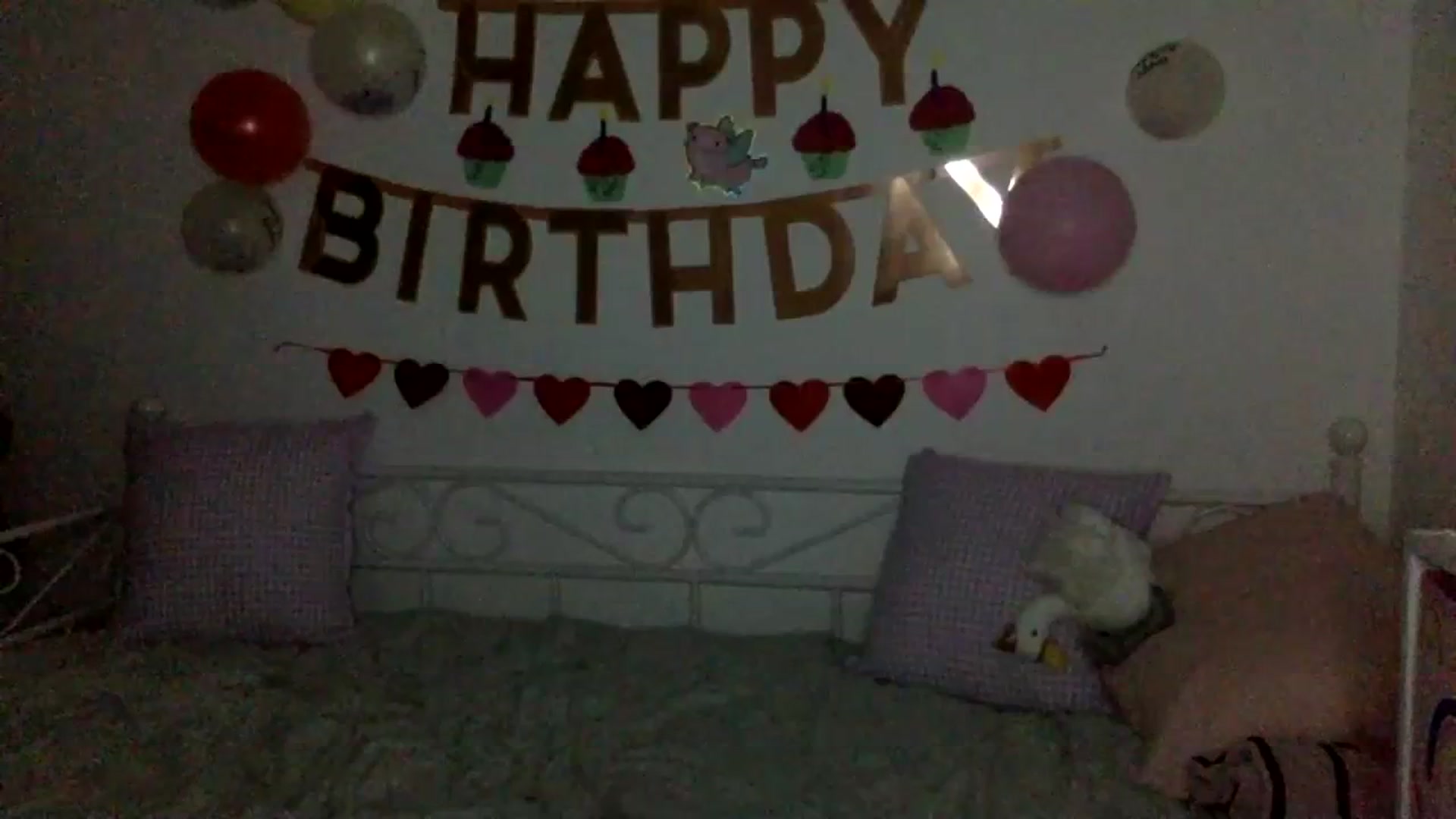 Gallery image thumbnail from Bday_Khloe's myfreecams stream on, 04/14/2024, 21:58 image 19 of 20